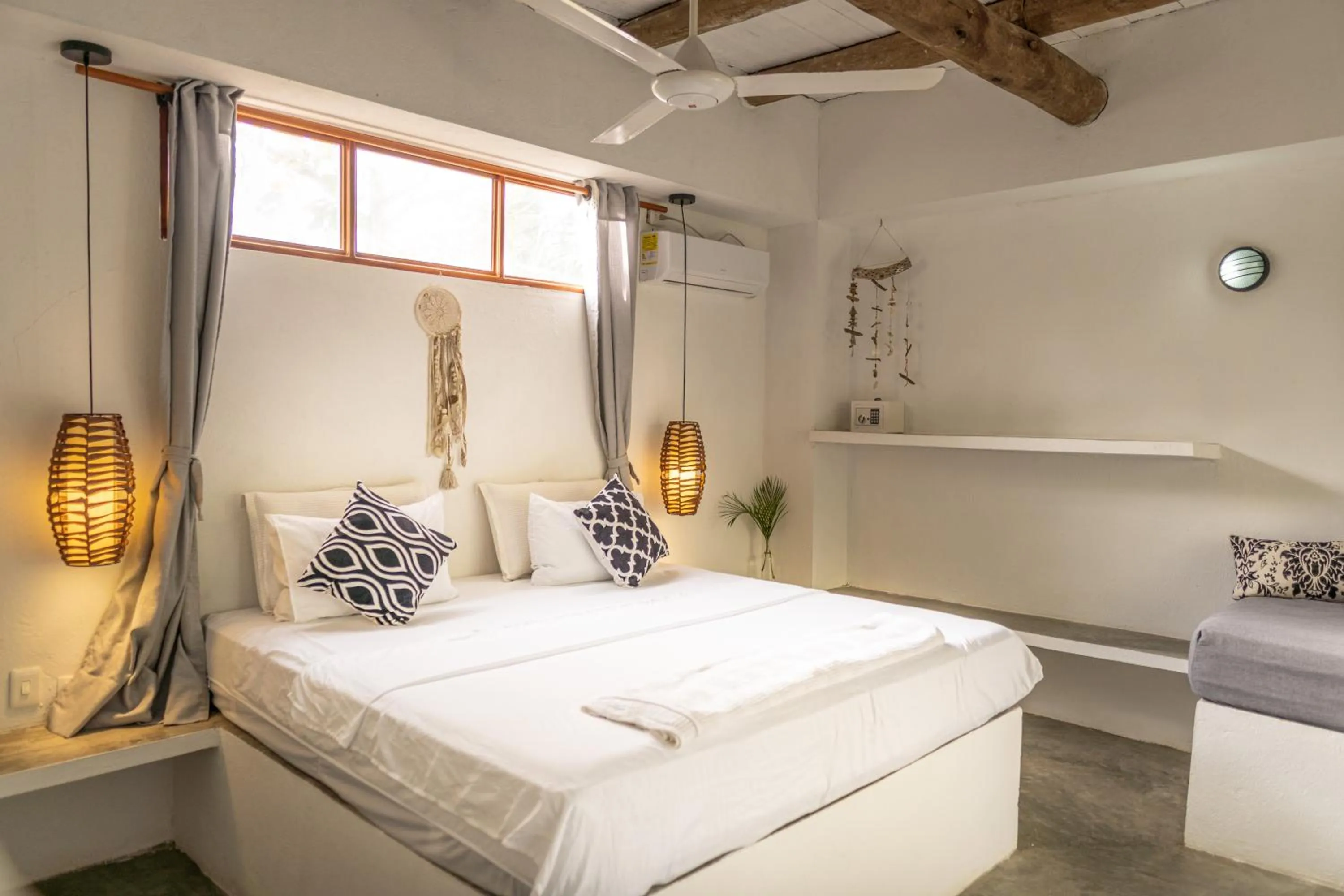 Triple Room with Terrace in Casa Coraje