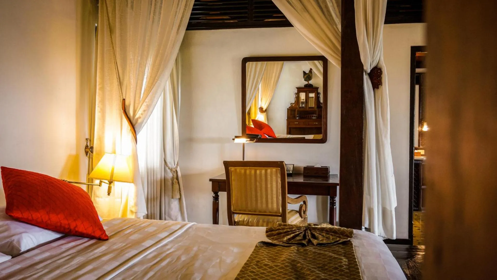 Bed in MesaStila Resort and Spa