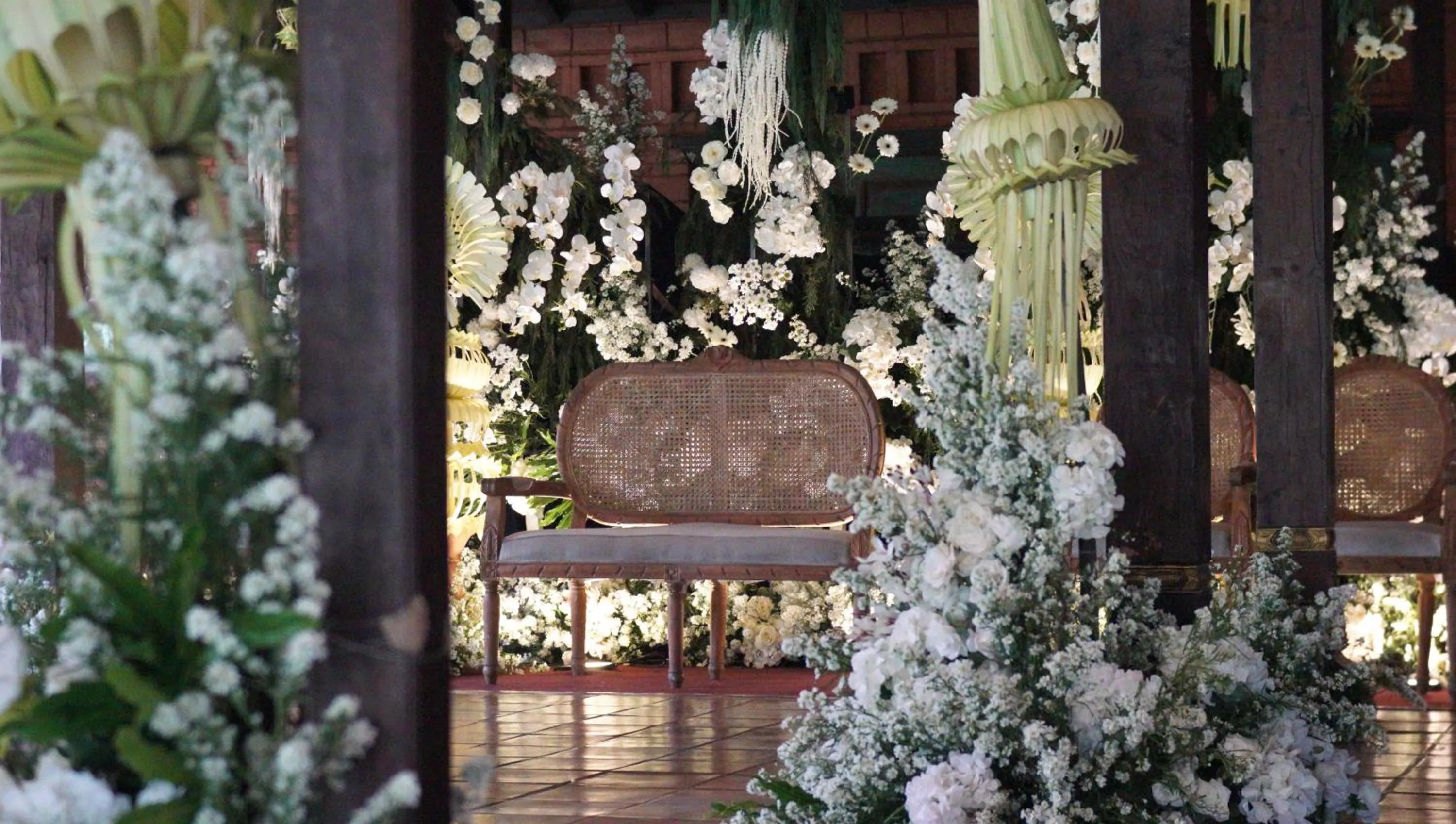 wedding in MesaStila Resort and Spa