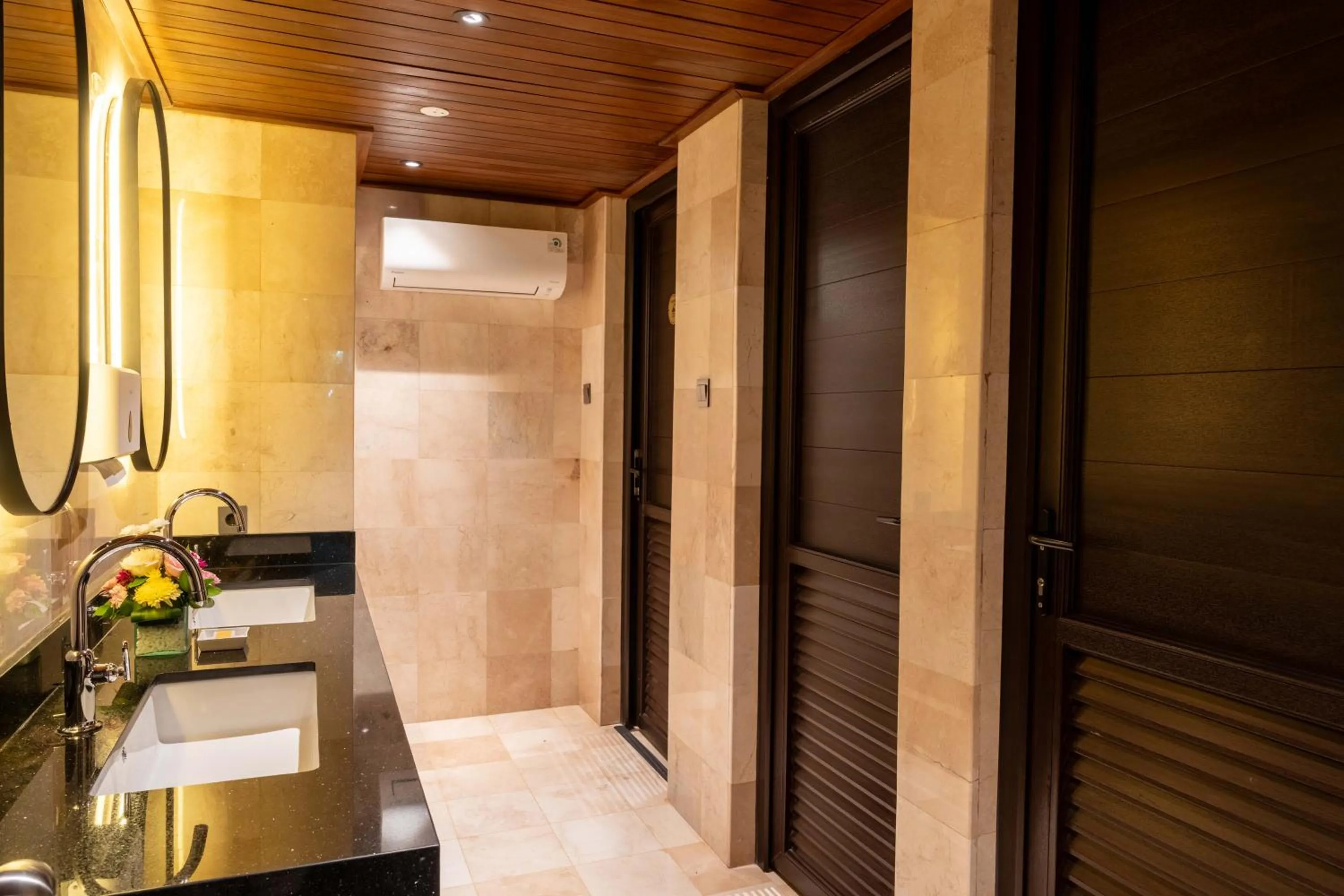 Fitness centre/facilities in Puri Santrian Beach Resort And Spa