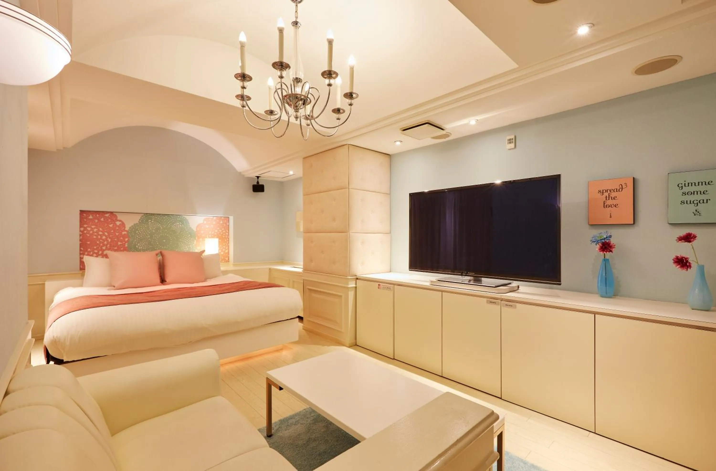 Photo of the whole room, Bed in HOTEL LOVE