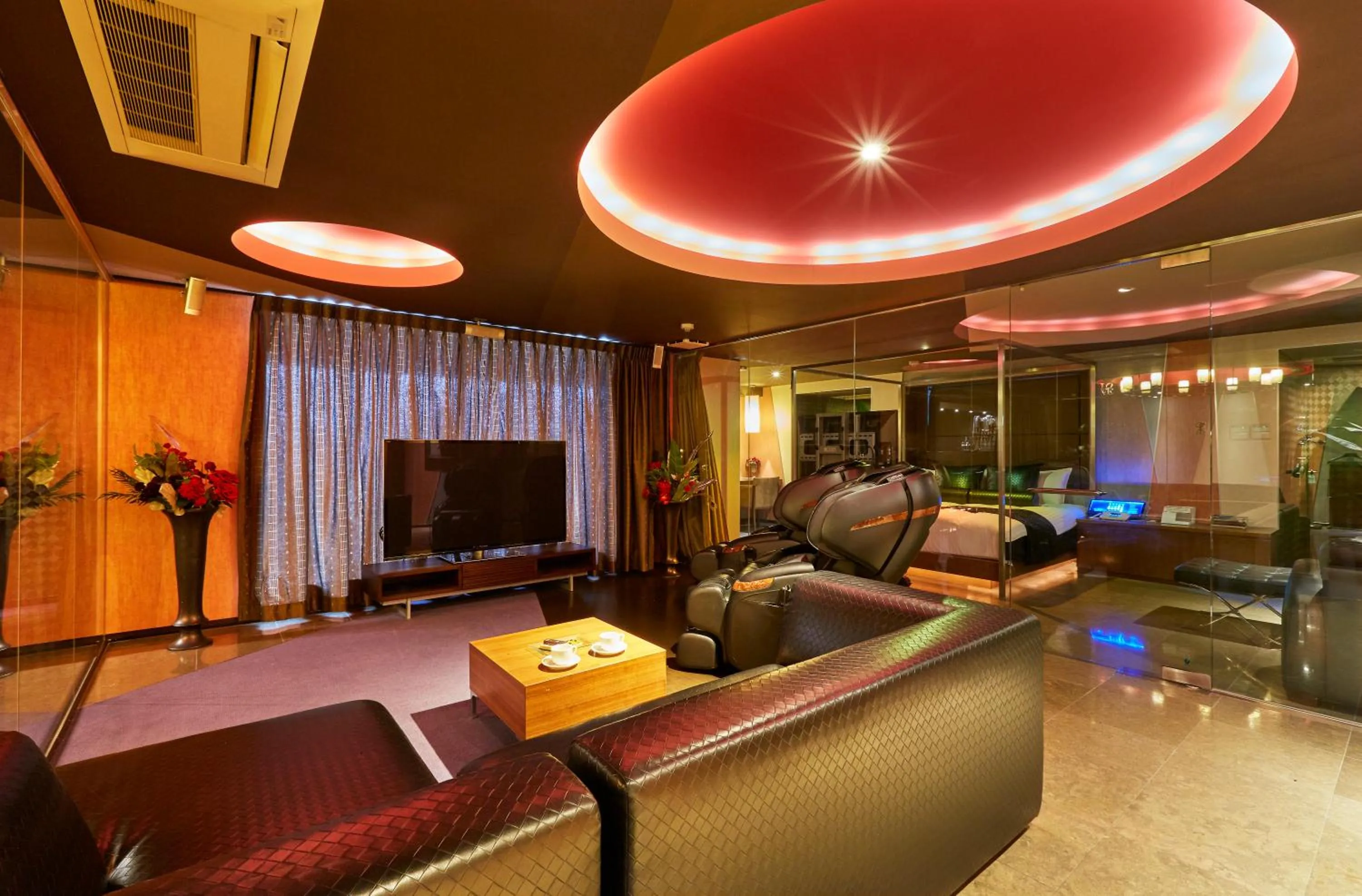 Photo of the whole room in HOTEL LOVE