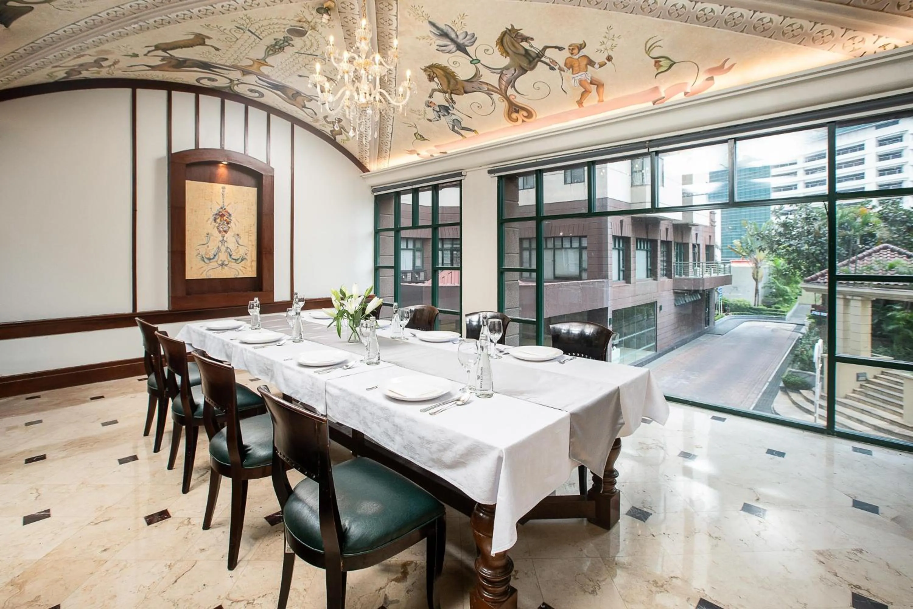 Aryaduta Suite Semanggi