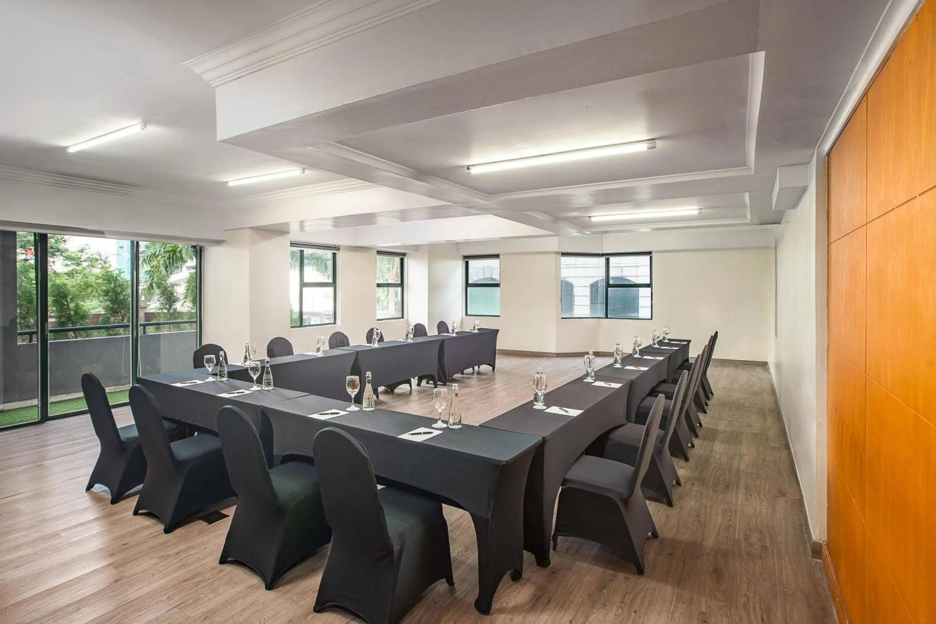 Aryaduta Suite Semanggi