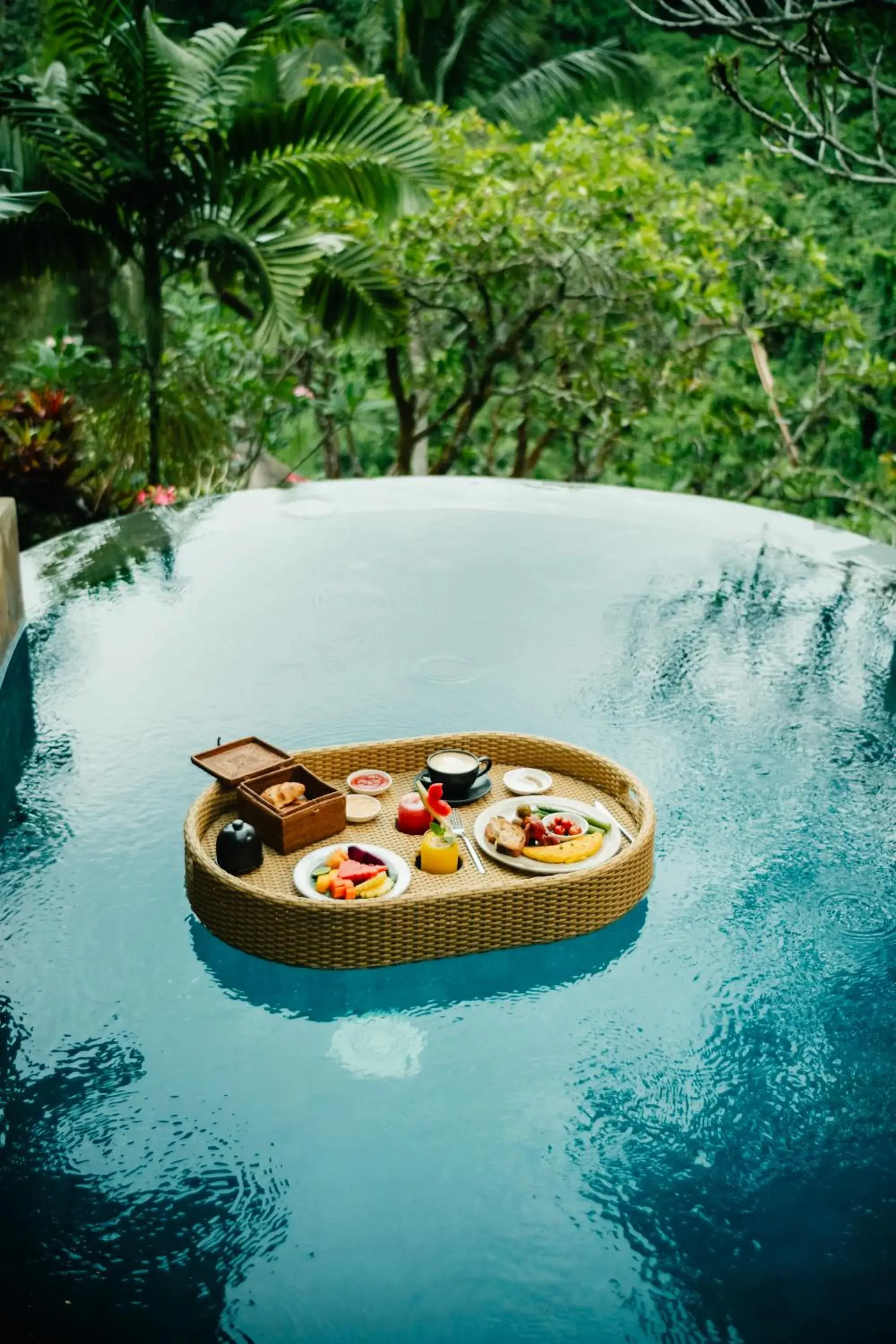 Swimming pool in Ibah Swimming pool in Ibah