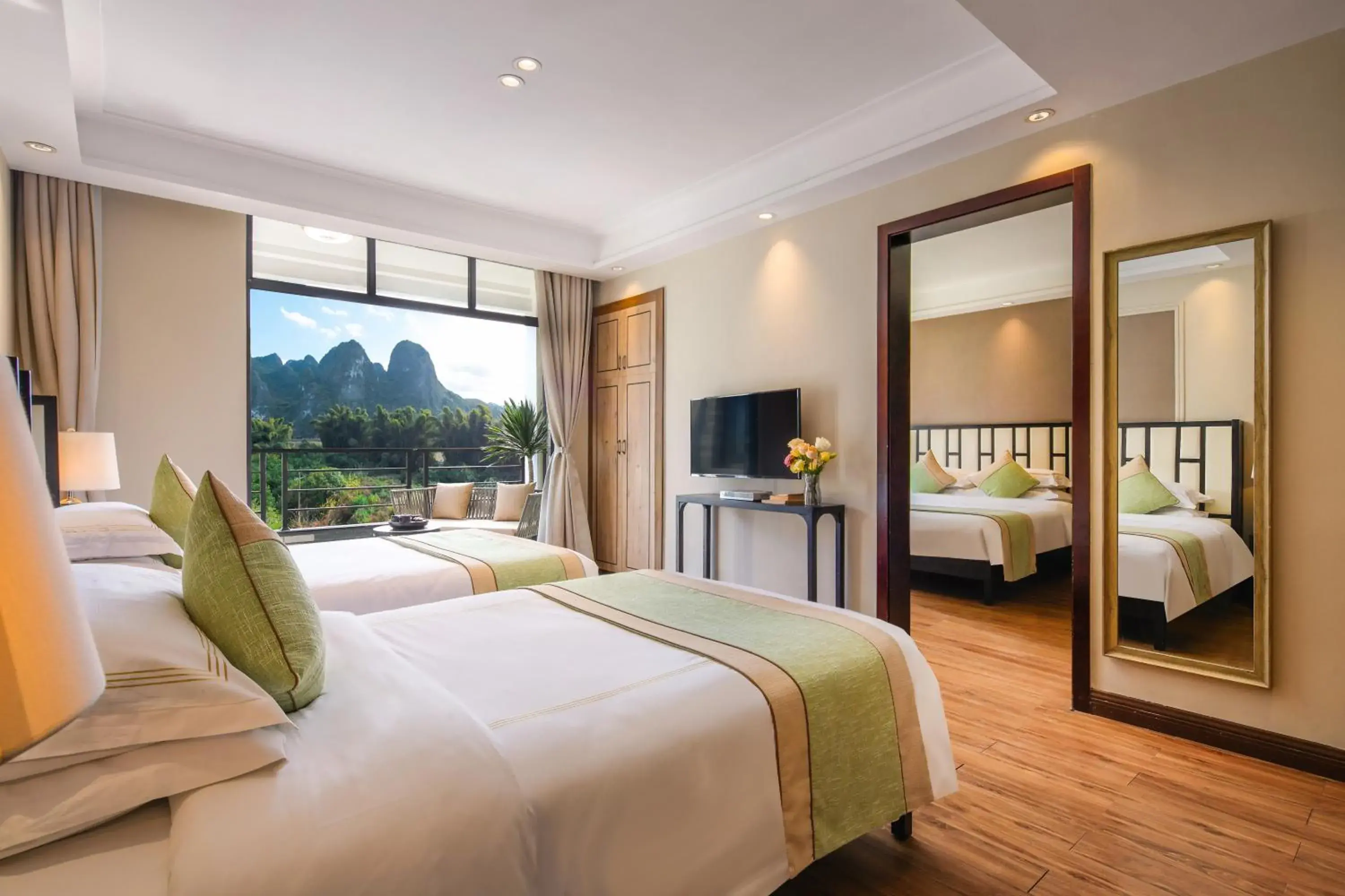 Two-Bedroom Suite in Yangshuo Lijiang Island Riverside Resort -Free pick up service and local guide walking along the river Two-Bedroom Suite in Yangshuo Lijiang Island Riverside Resort -Free pick up service and local guide walking along the river