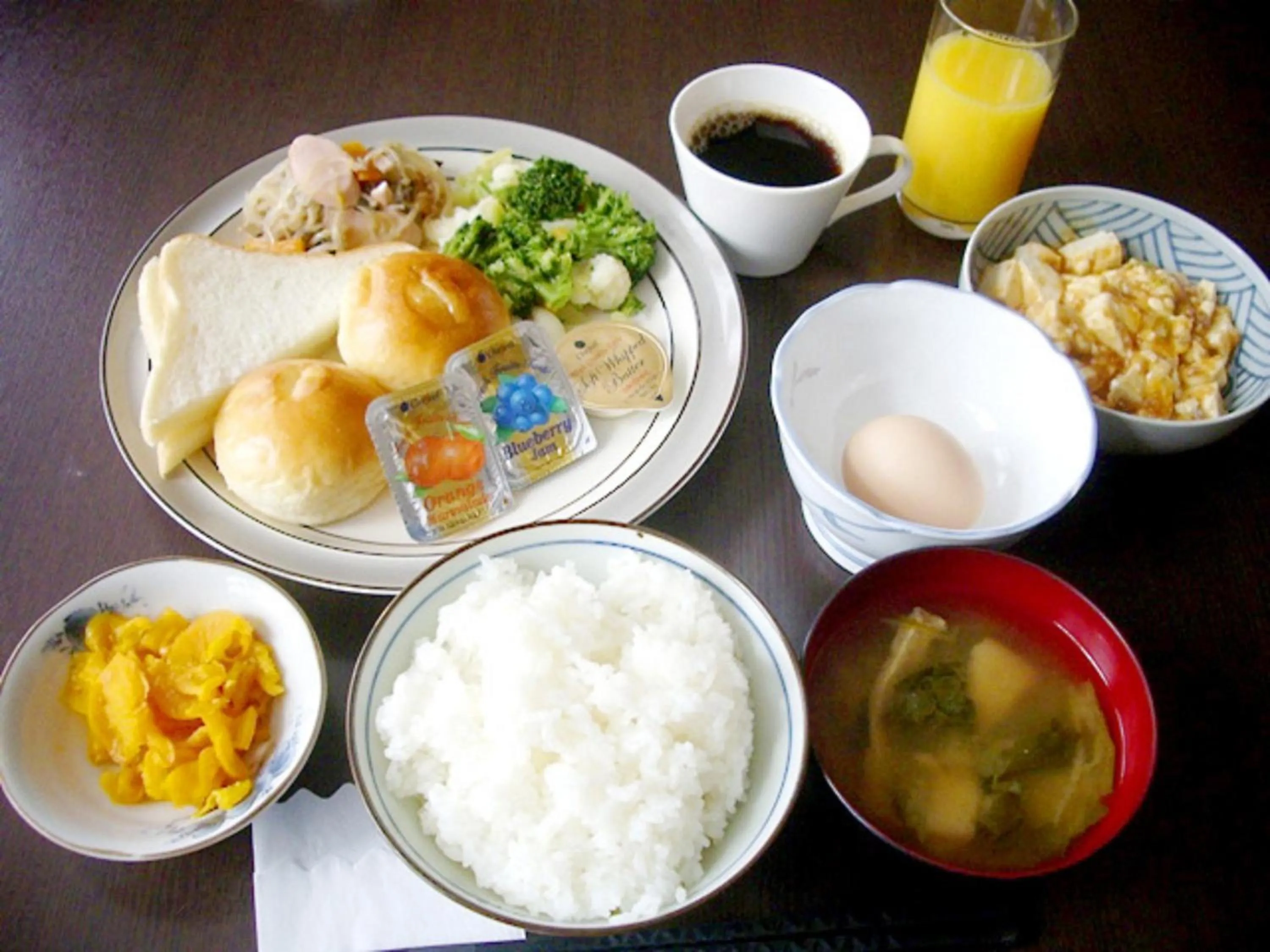 Buffet breakfast in Hotel Crown Hills Kitami