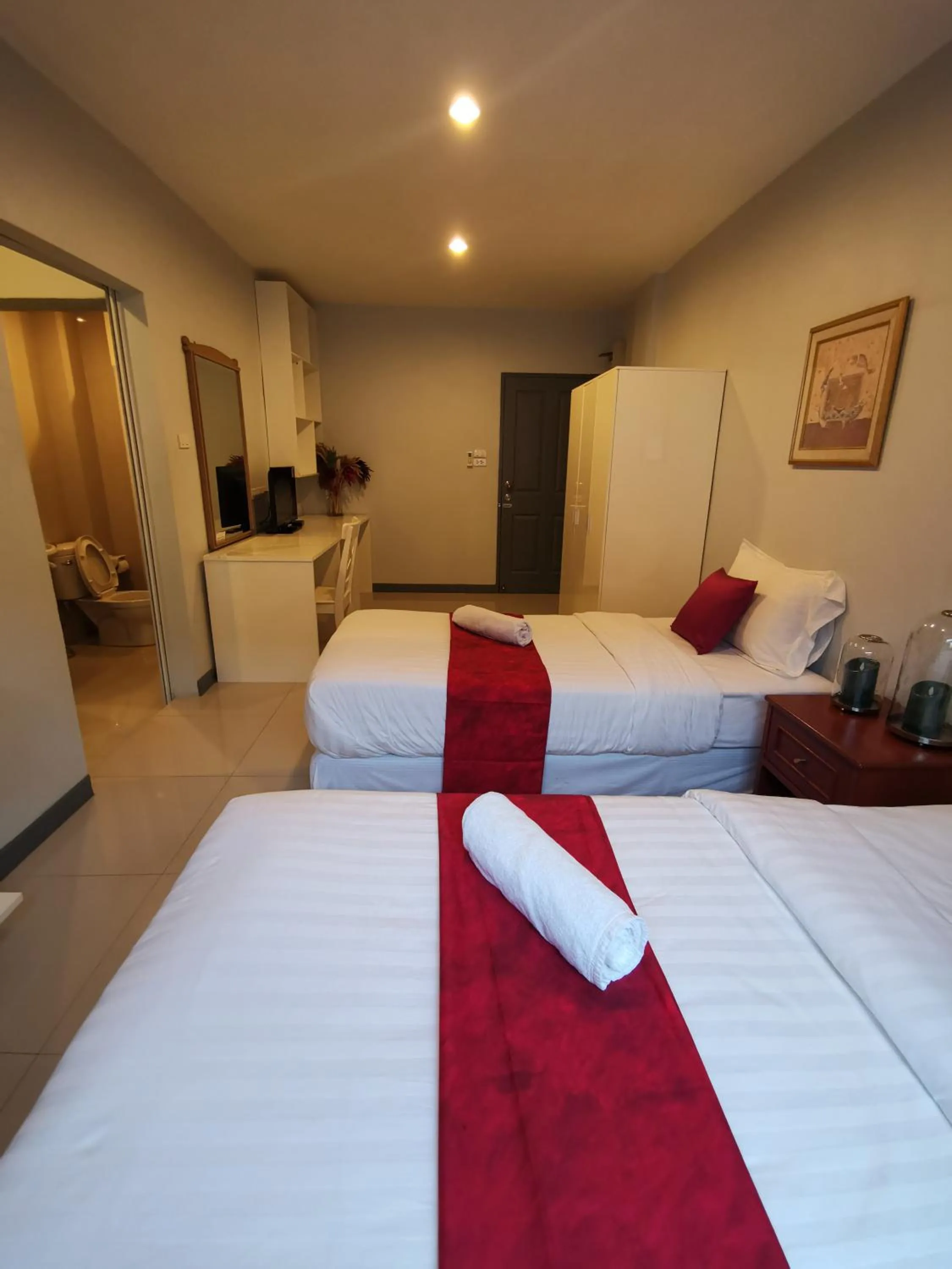 Photo of the whole room, Bed in ibeyond Apartment Romklao Suvarnabhumi