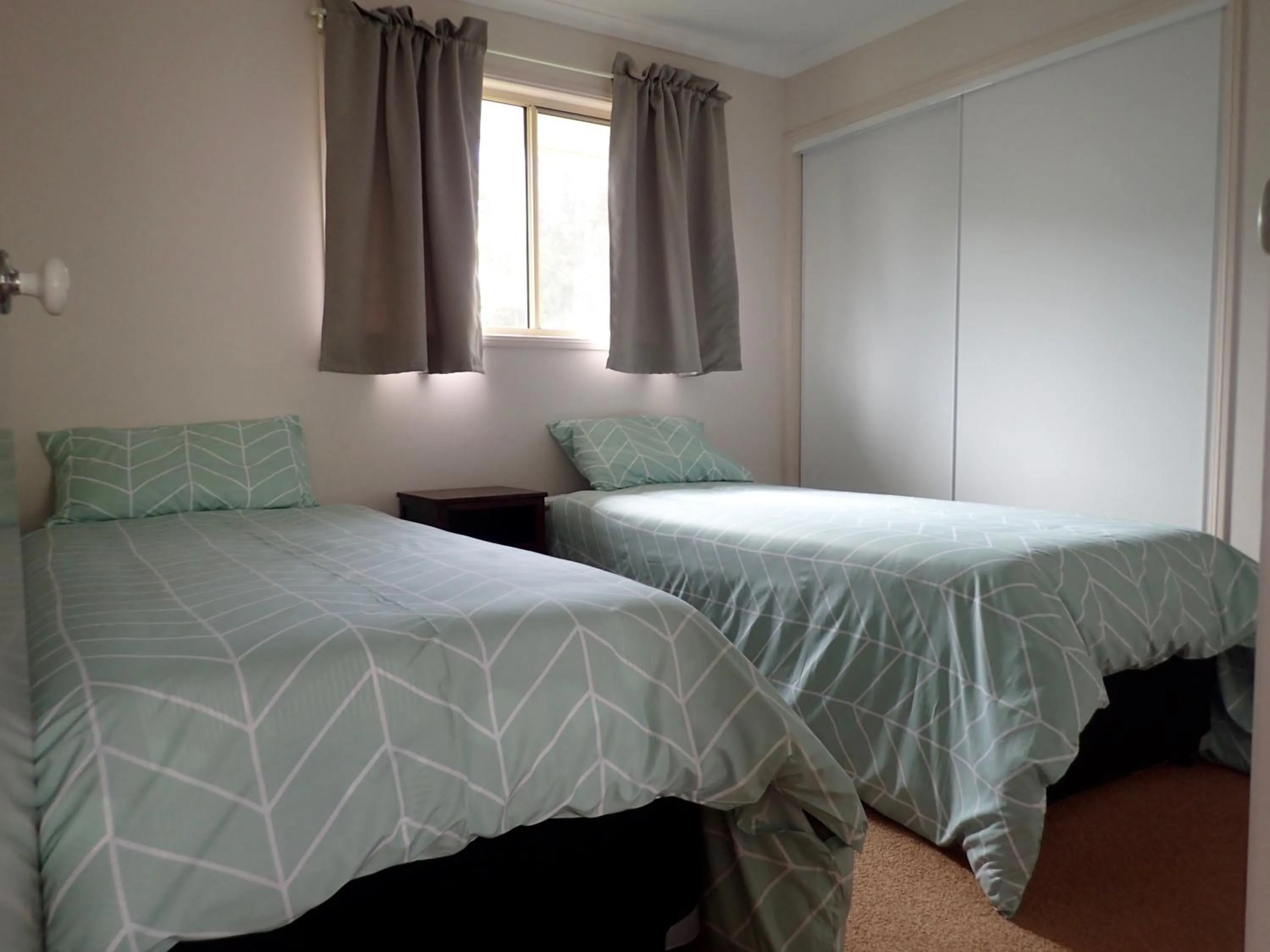 Property building, Bed in Lake Barra Cottages