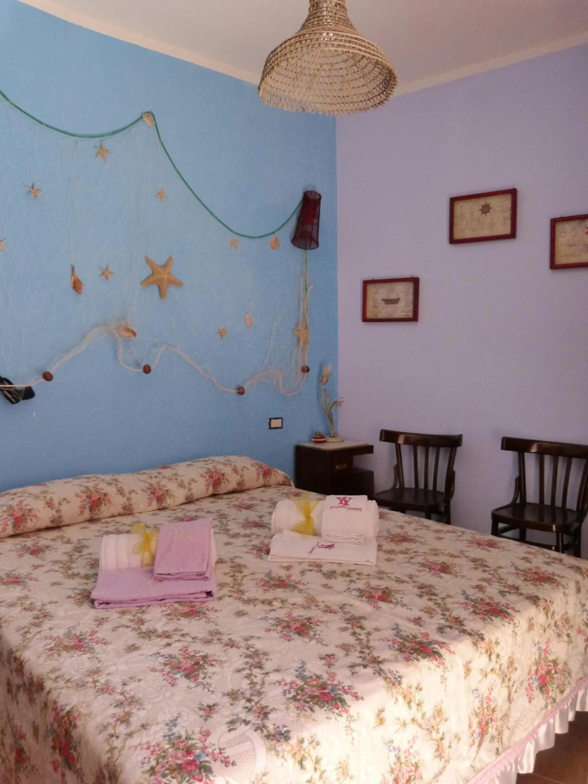 Double or Twin Room with Private Bathroom - single occupancy in Il Pozzo Dei Desideri