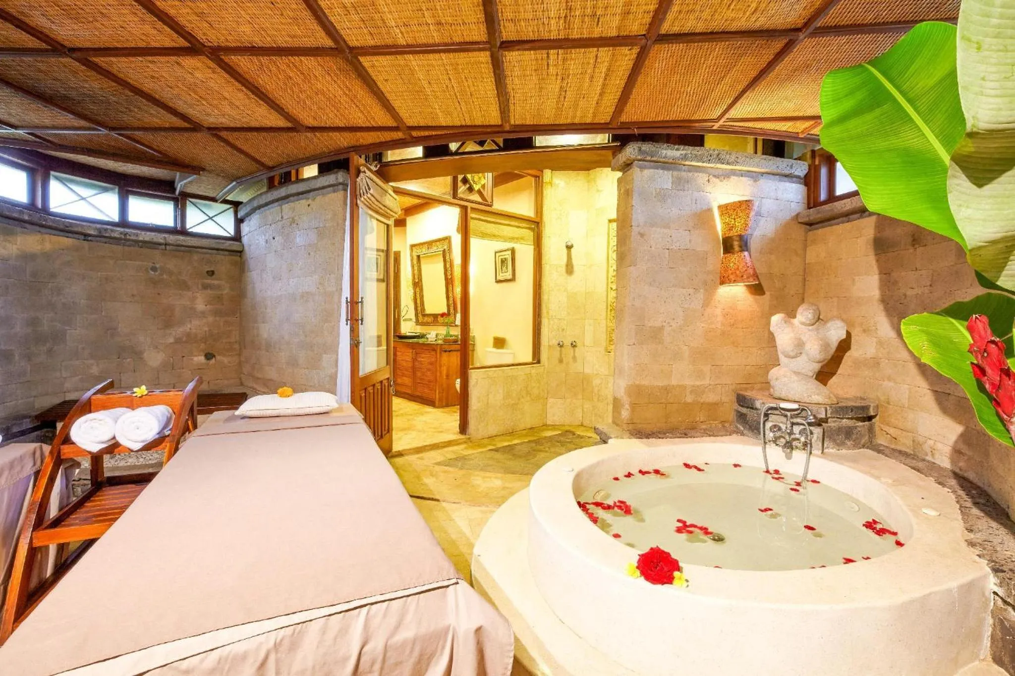 Massage, Bed in Bagus Jati Health & Wellbeing Retreat