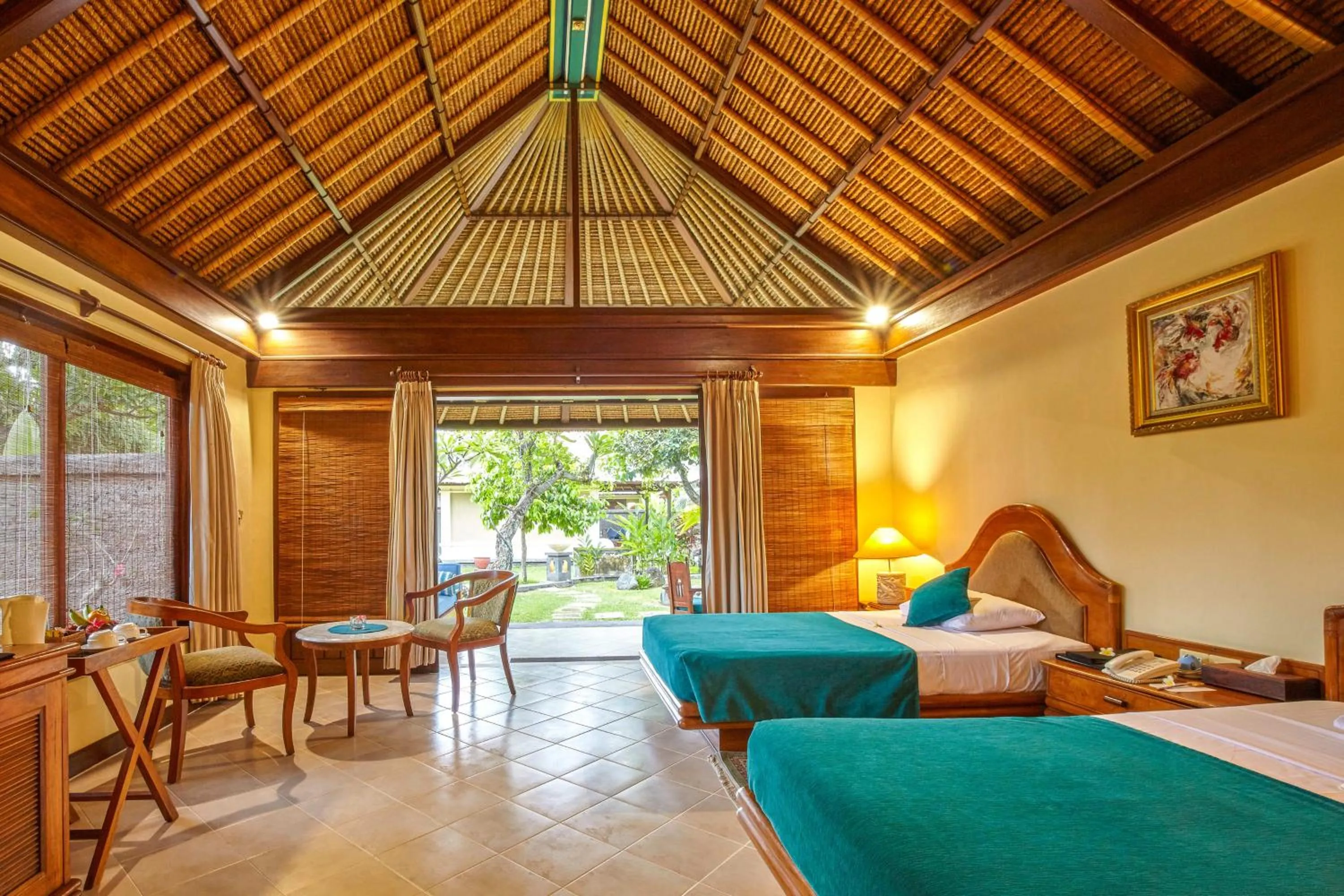 Bed in Puri Bagus Lovina