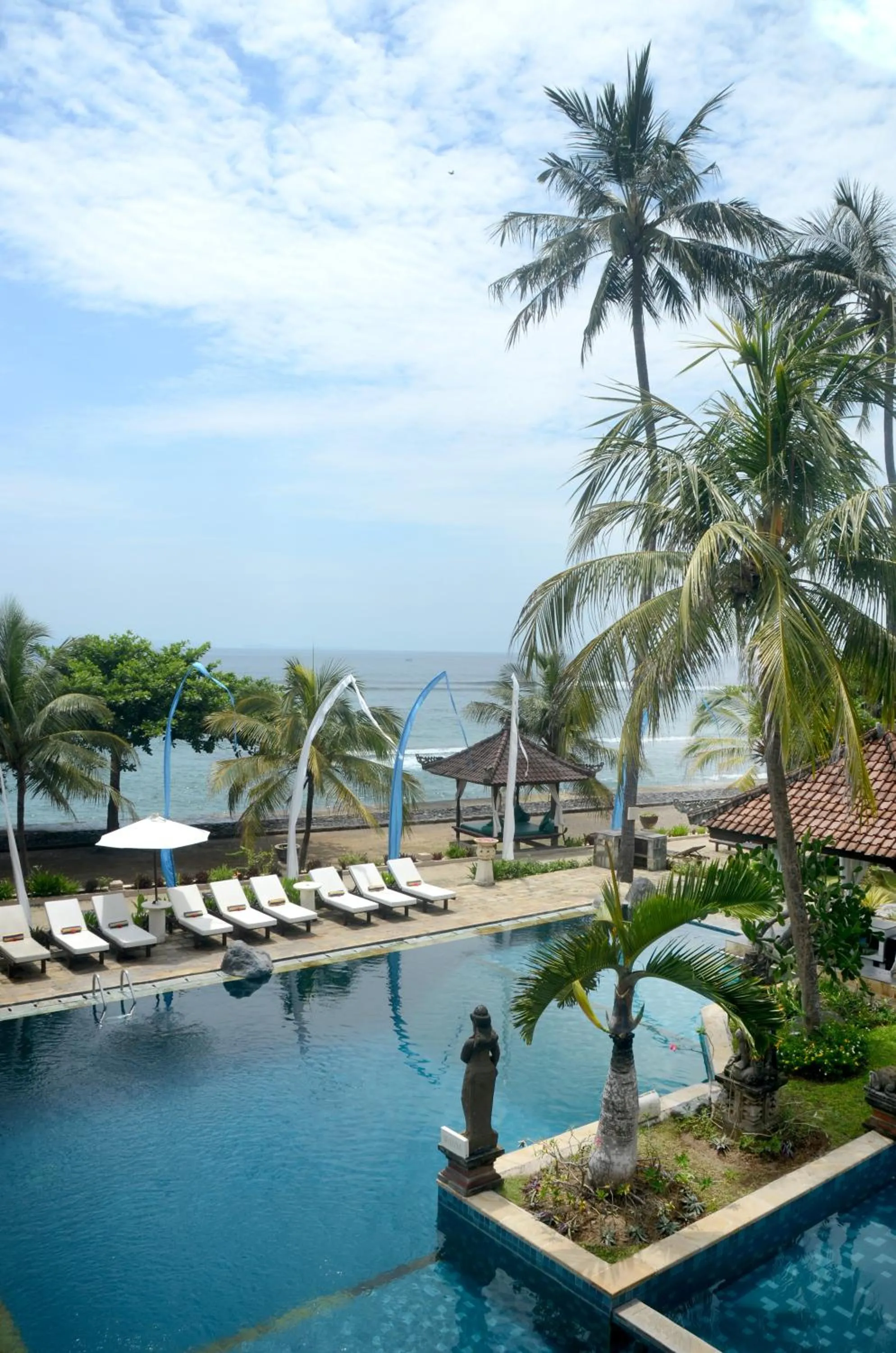 Swimming pool in Puri Bagus Candidasa