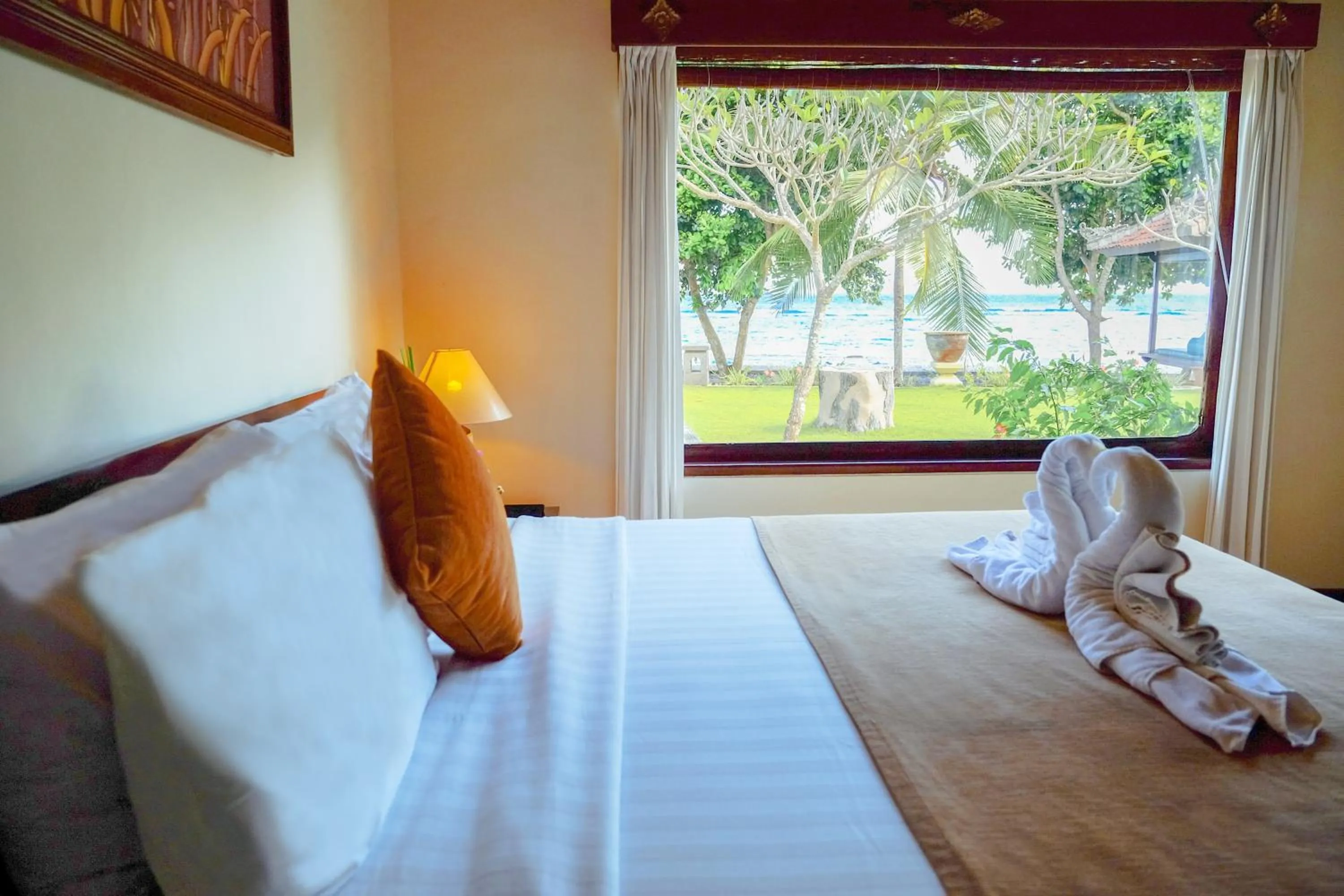 Bed in Puri Bagus Candidasa