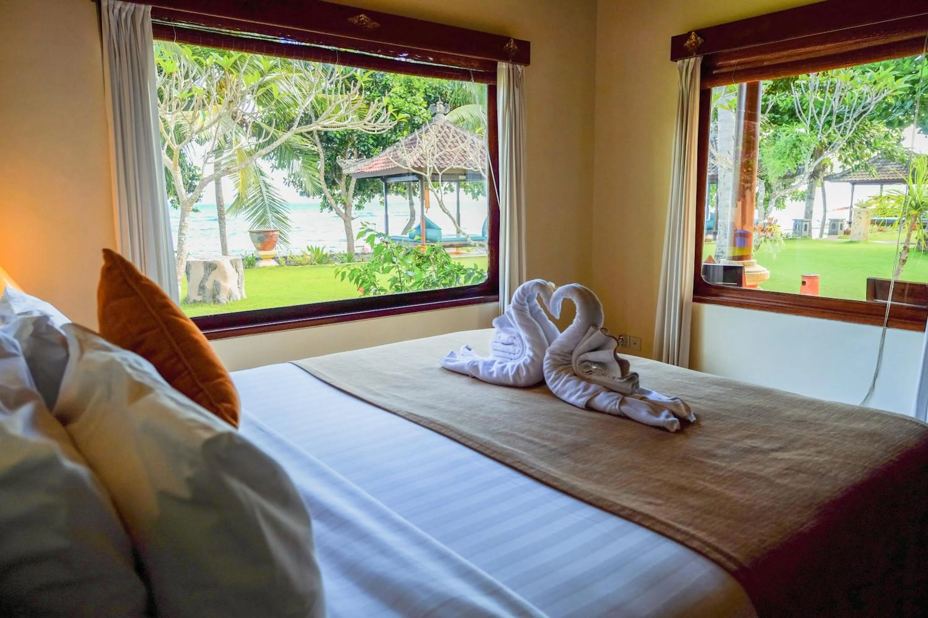 Bed in Puri Bagus Candidasa