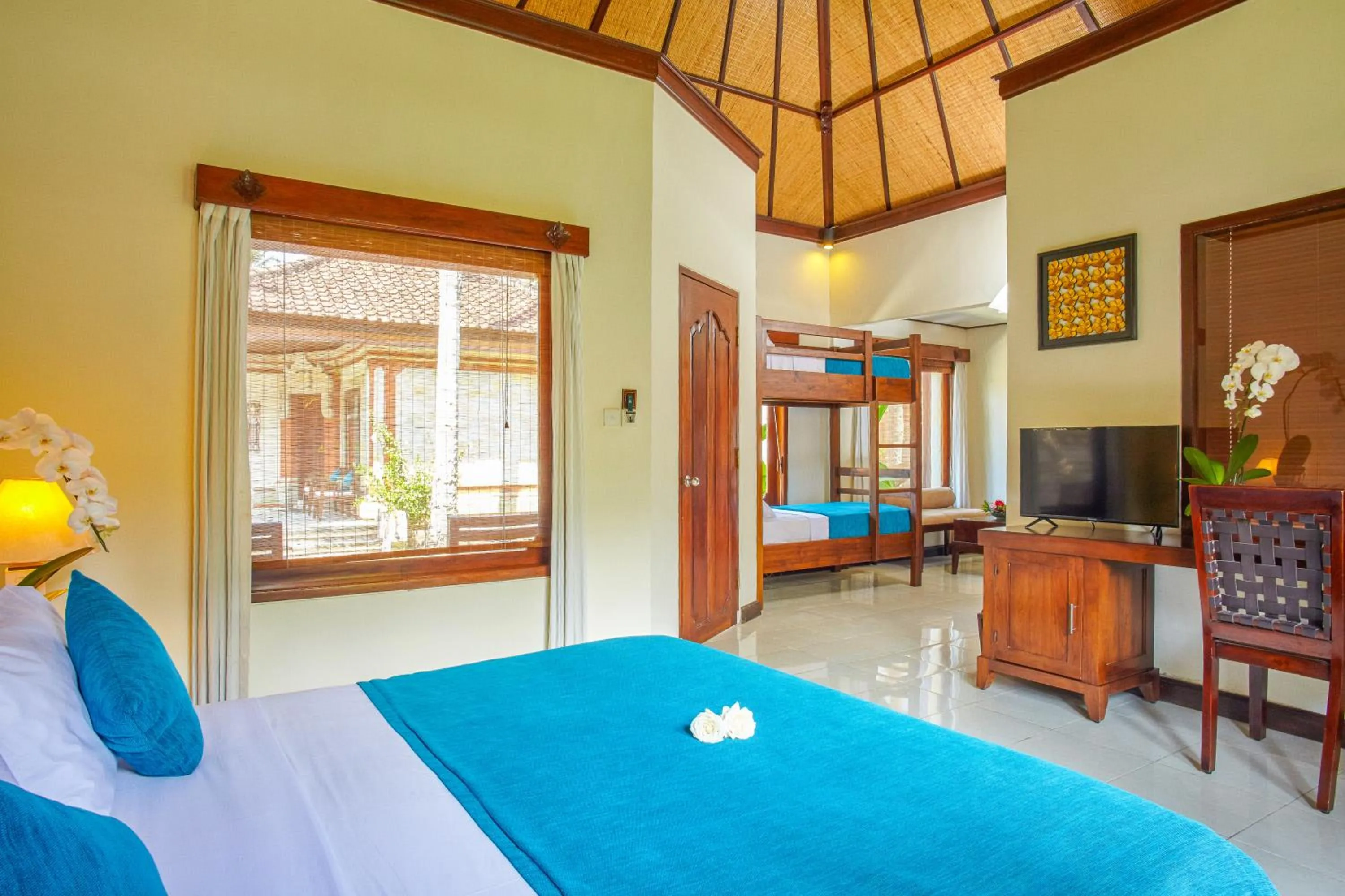 Bed in Puri Bagus Candidasa