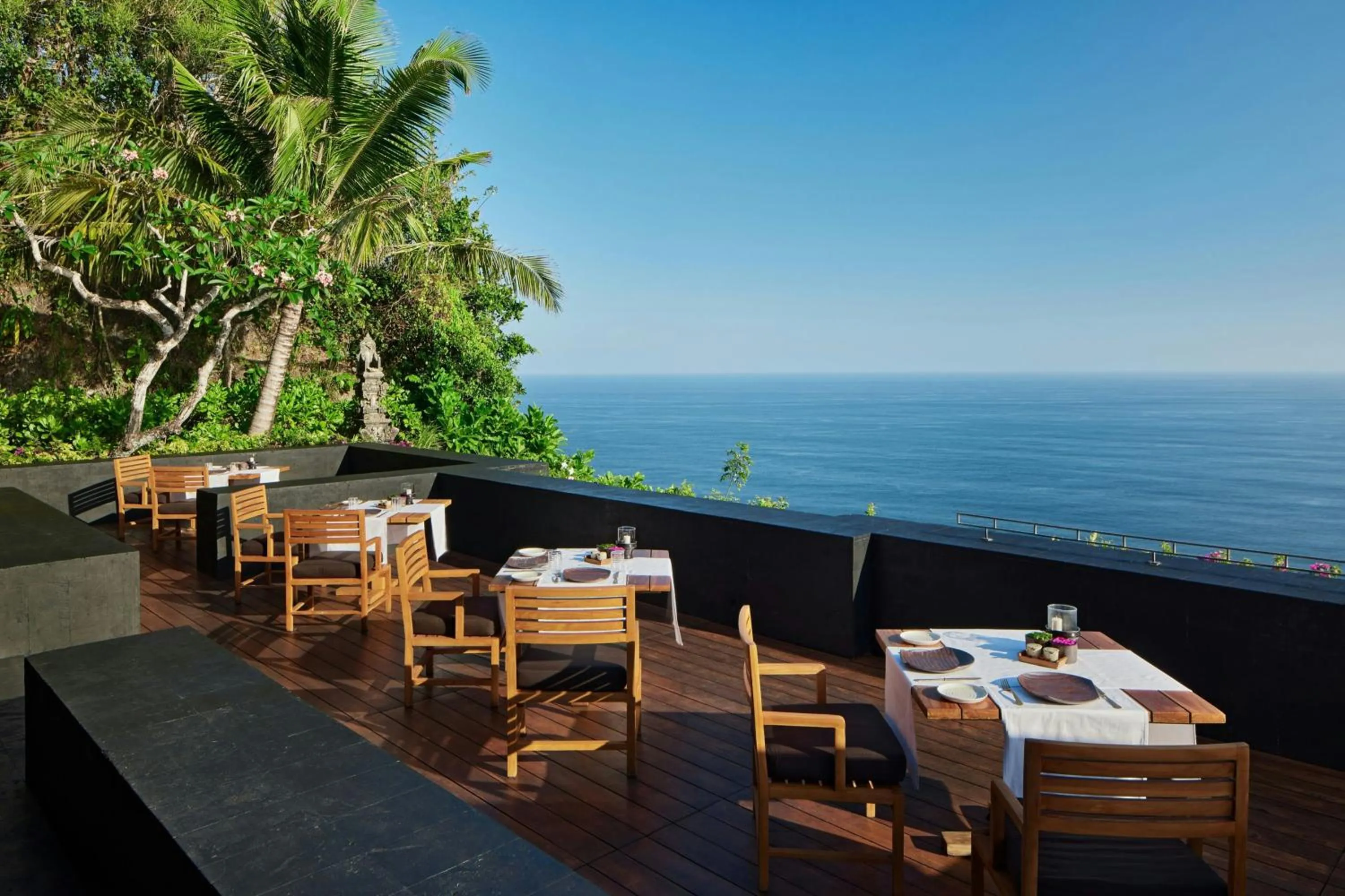 Restaurant/places to eat in Bvlgari Resort Bali