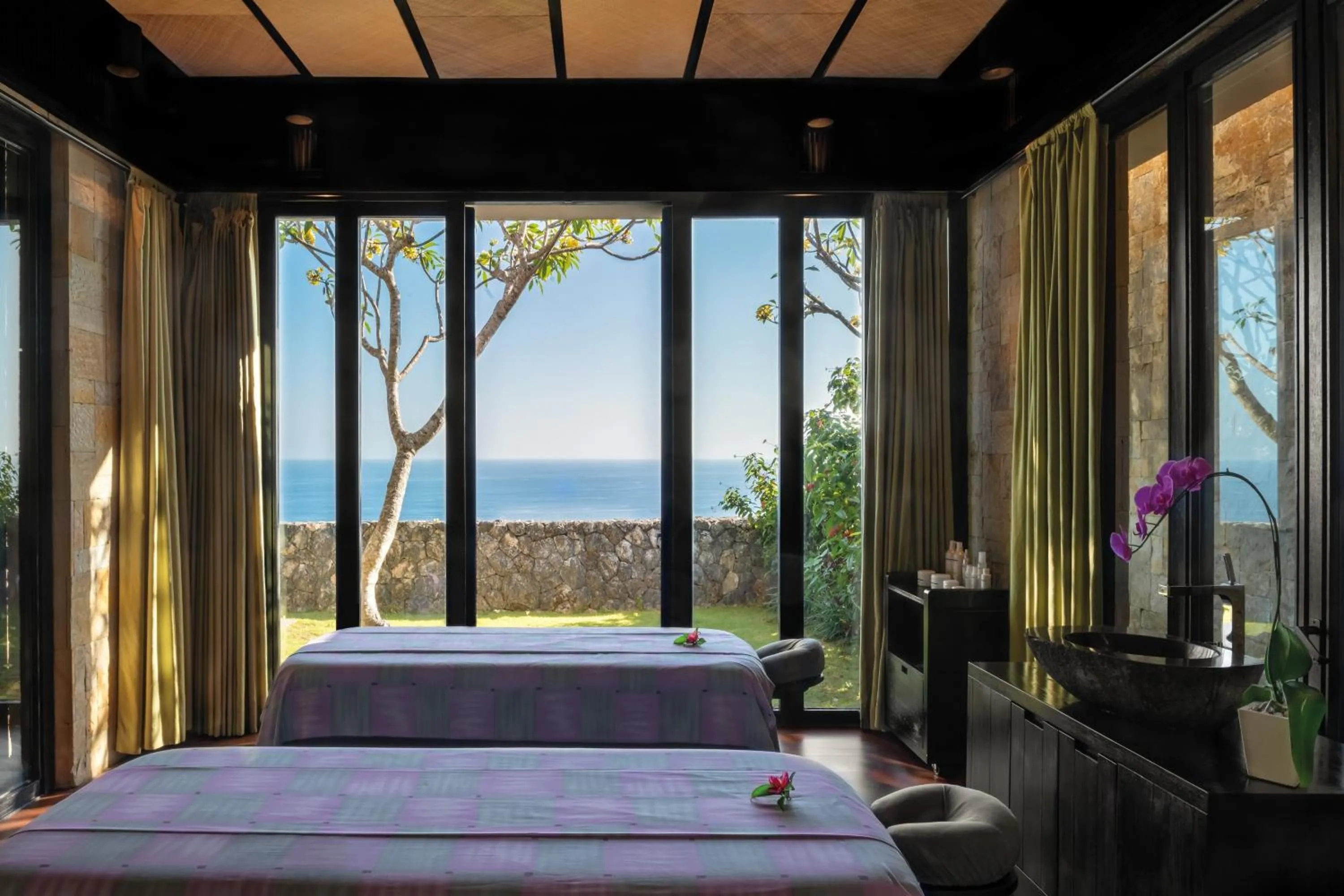 Spa and wellness centre/facilities, Bed in Bvlgari Resort Bali