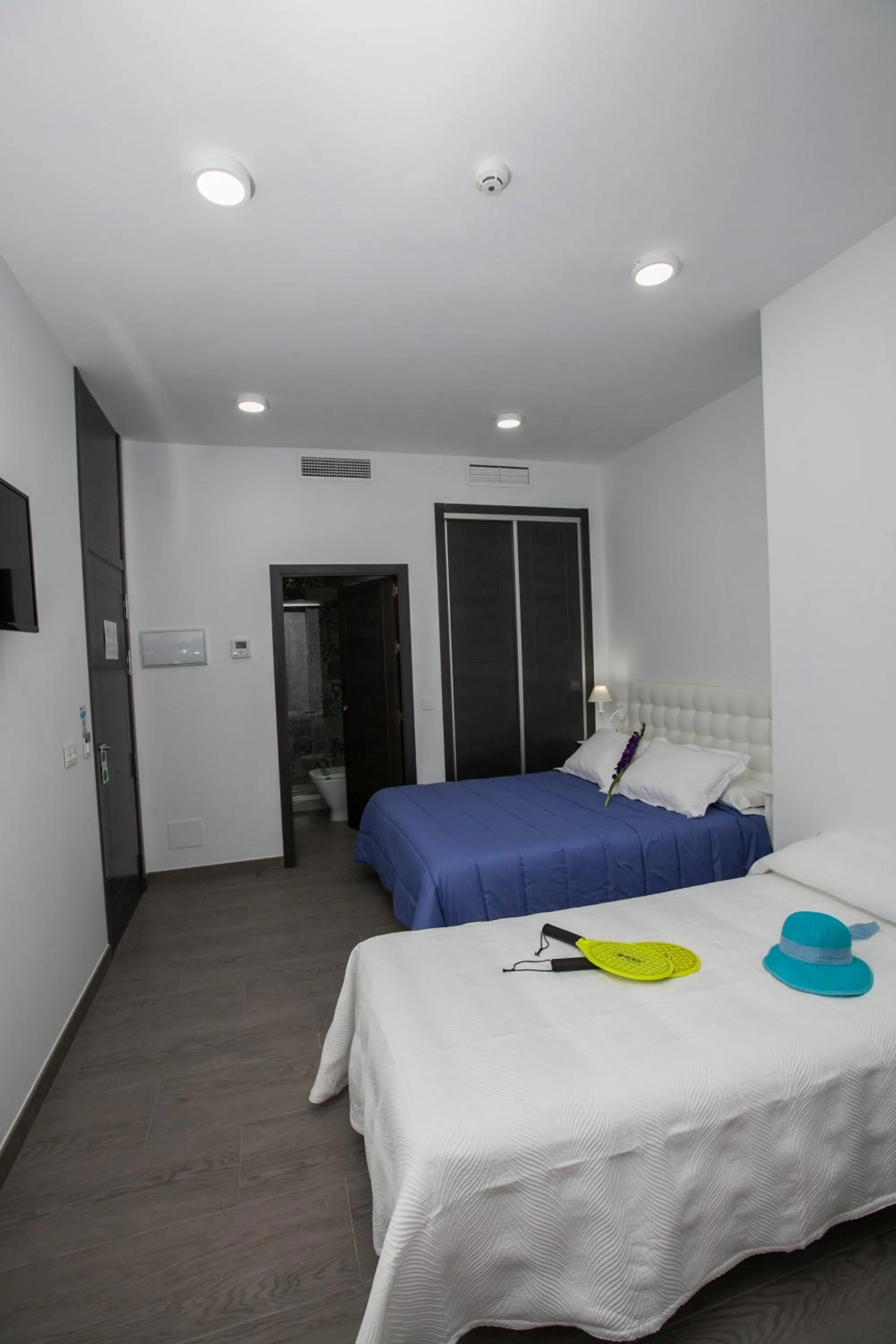 Photo of the whole room, Bed in Hostal Boutique Bajamar