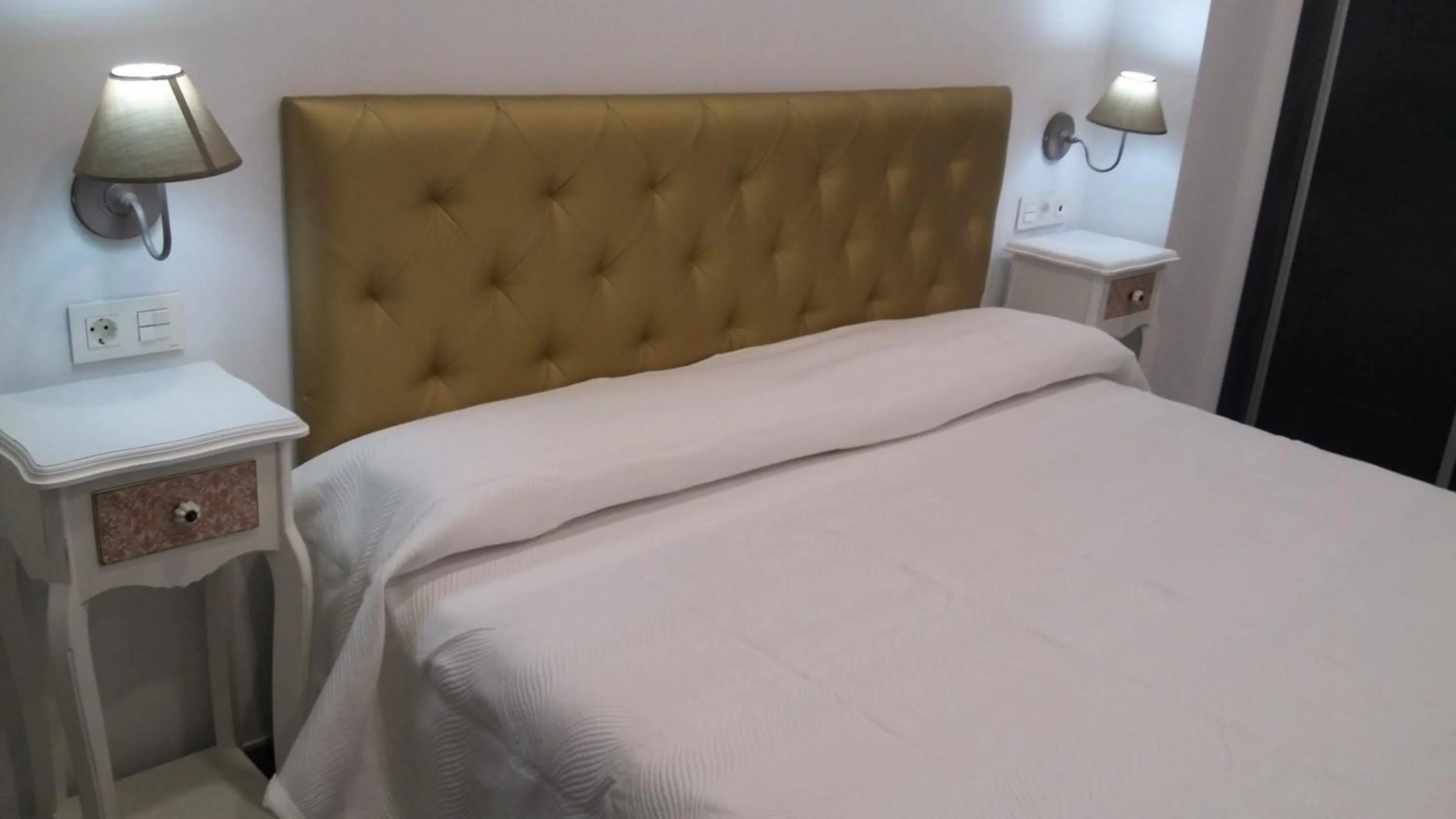 Decorative detail, Bed in Hostal Boutique Bajamar