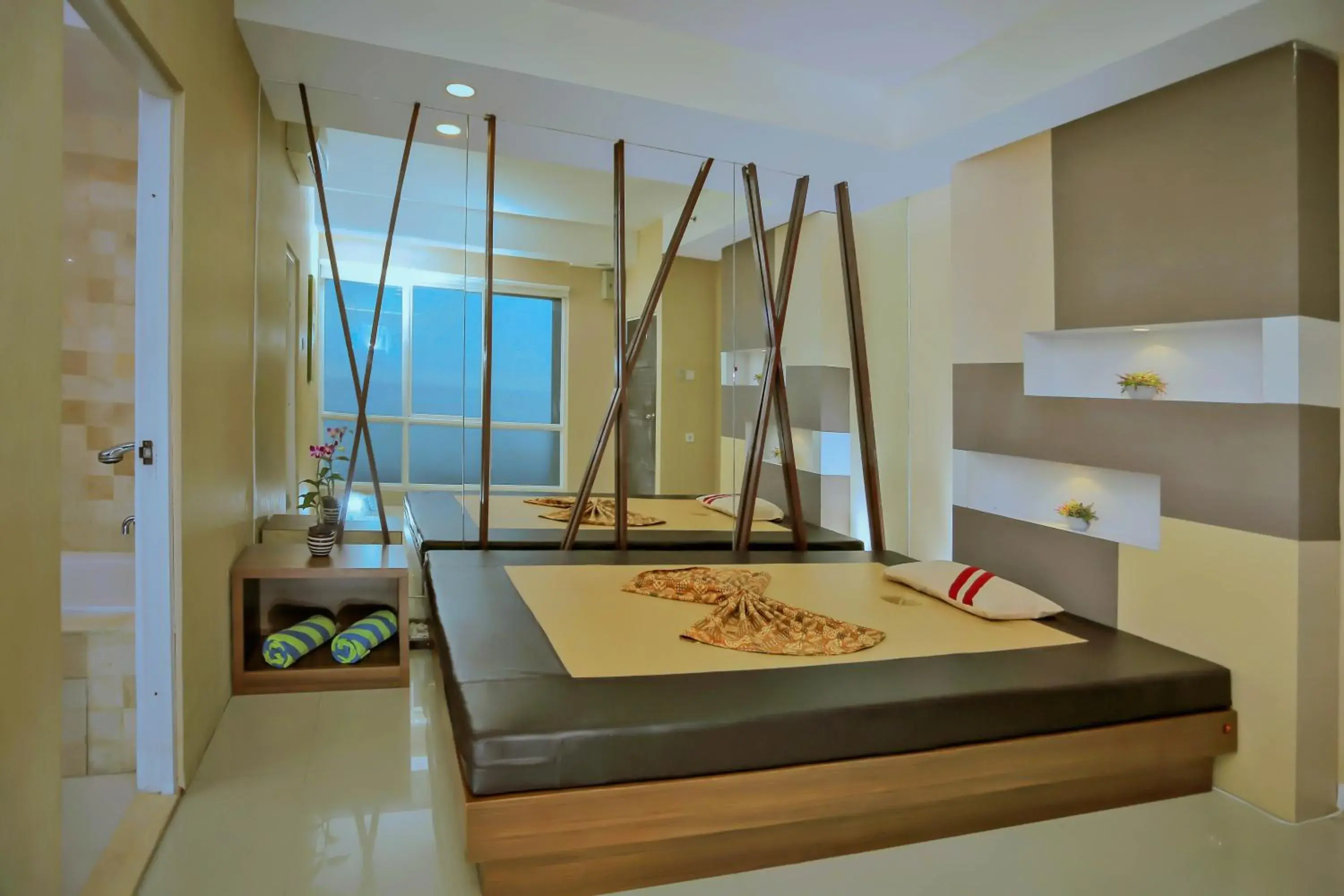 Spa and wellness centre/facilities, Bed in Golden Tulip Balikpapan Hotel & Suites Spa and wellness centre/facilities, Bed in Golden Tulip Balikpapan Hotel & Suites