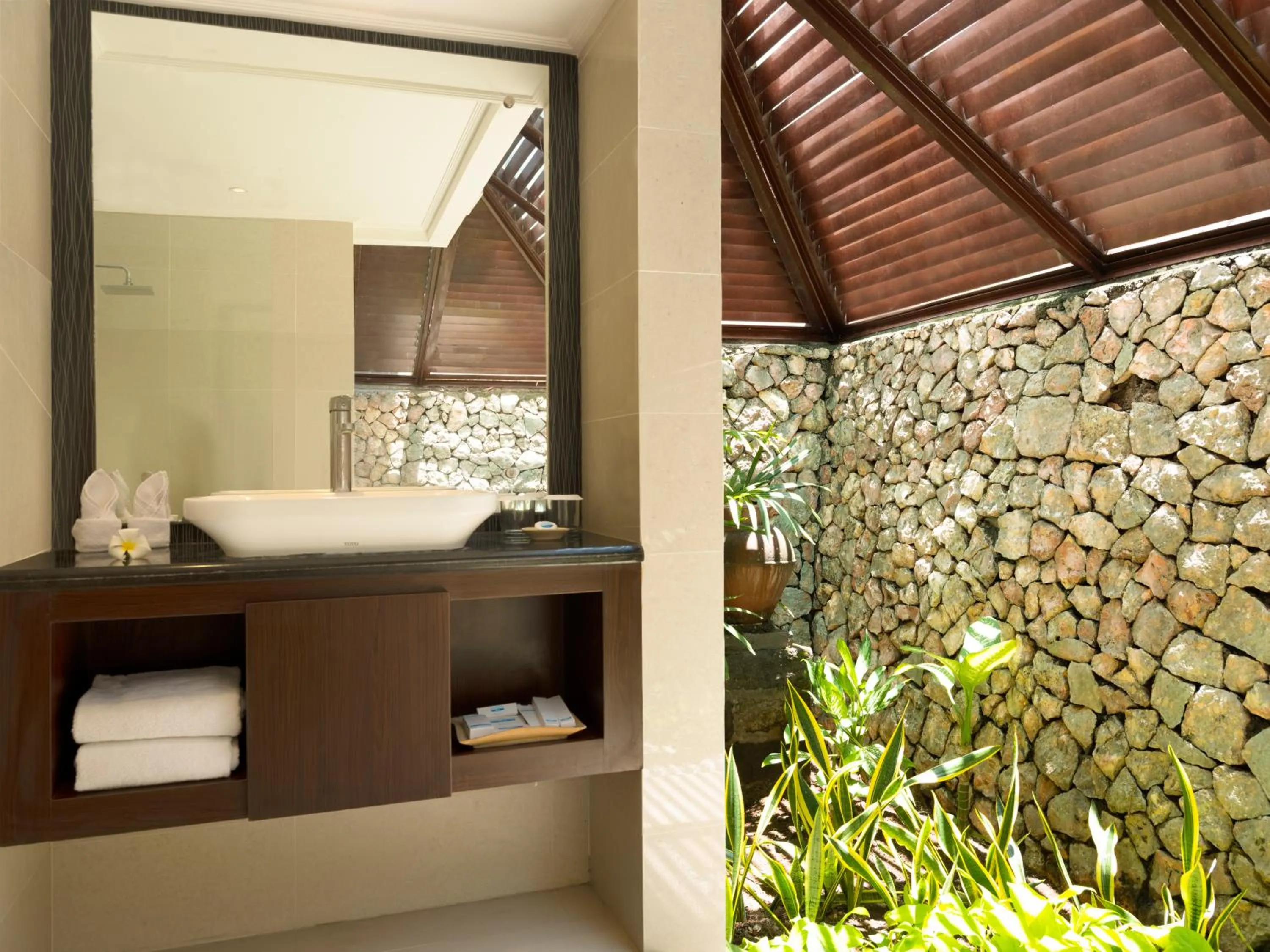 Bathroom in Holiday Resort Lombok