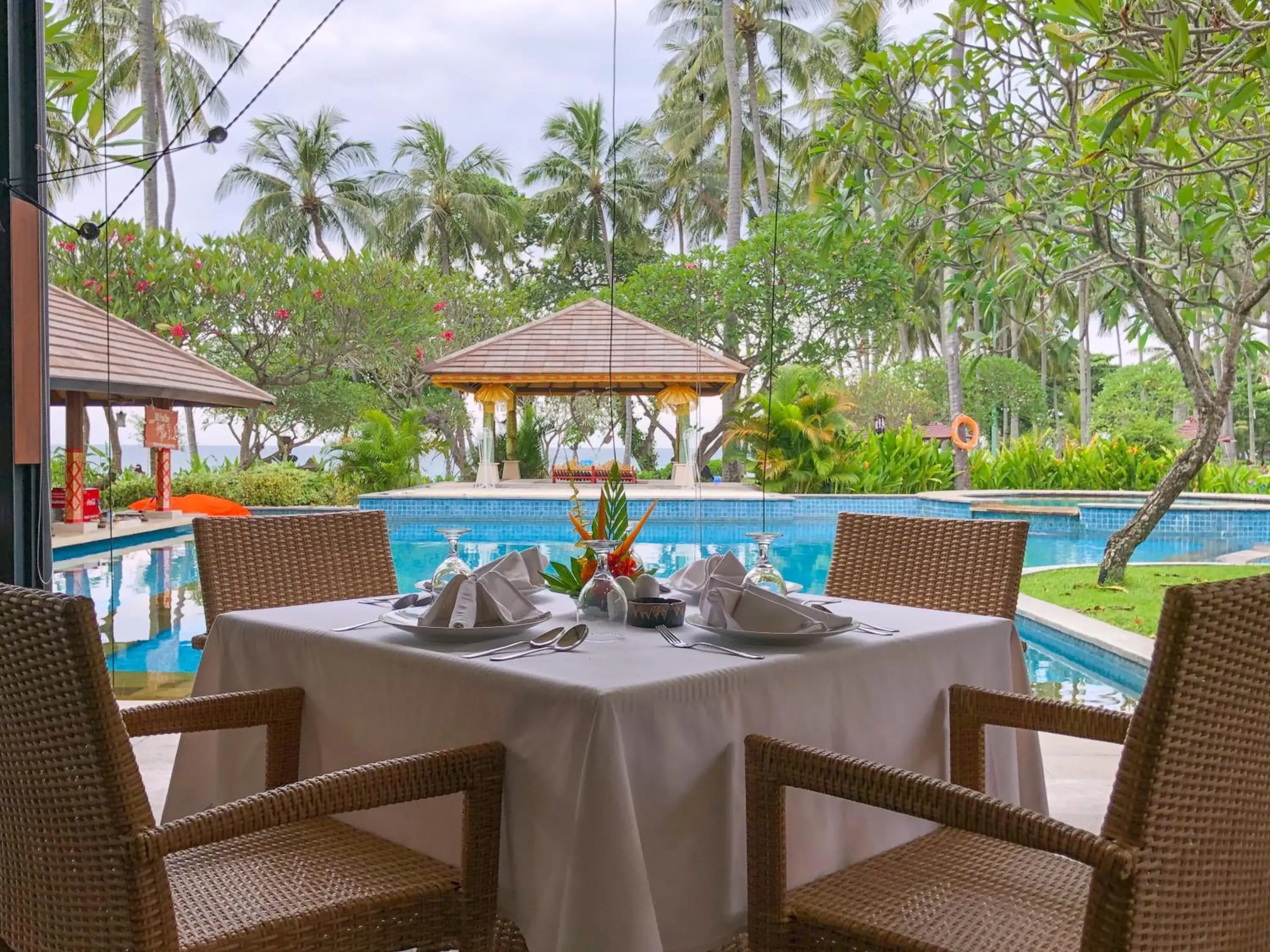 Restaurant/places to eat in Holiday Resort Lombok Restaurant/places to eat in Holiday Resort Lombok