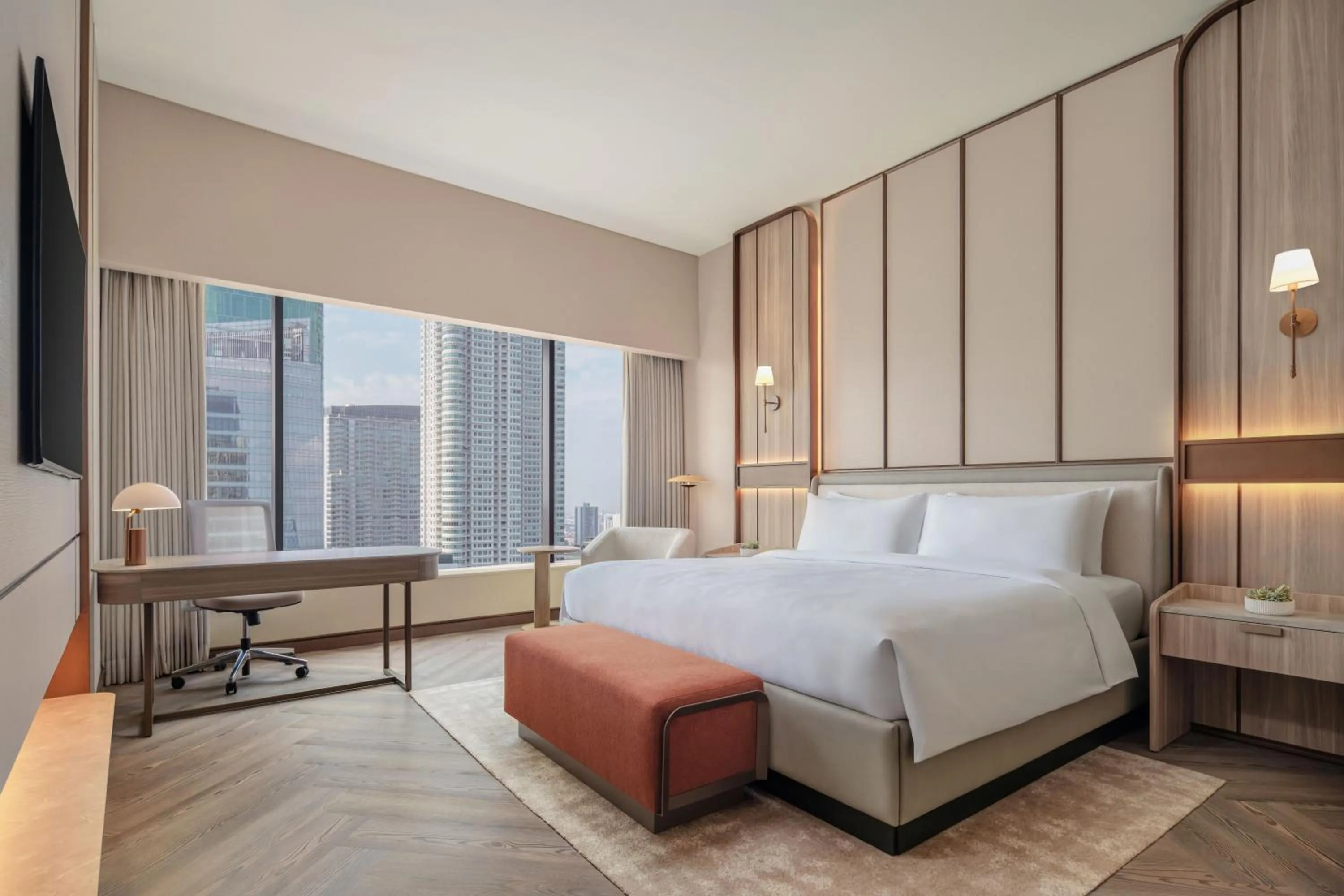 Bed in JW Marriott Hotel Jakarta