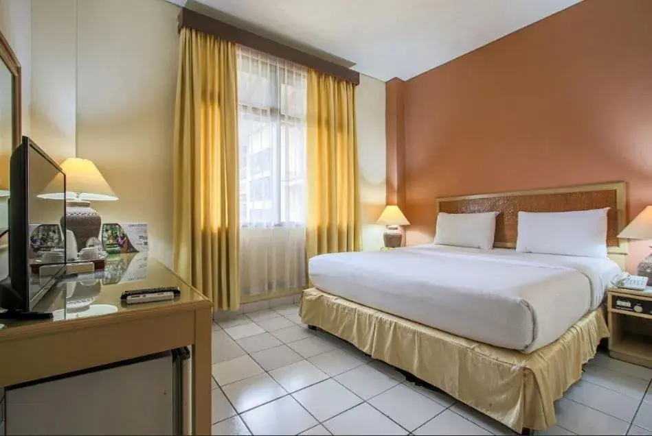 Bed in The Jayakarta Yogyakarta Hotel & Spa Bed in The Jayakarta Yogyakarta Hotel & Spa