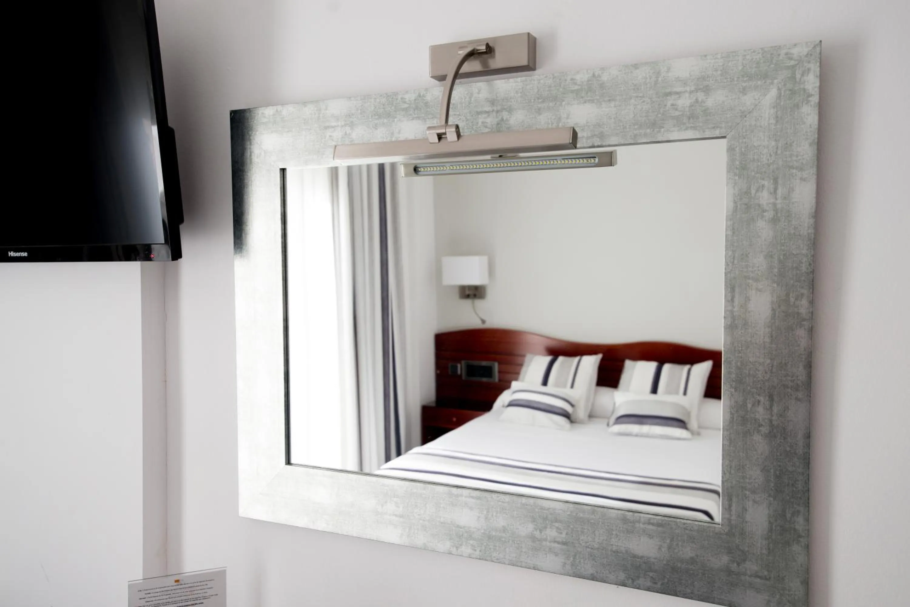 Photo of the whole room, Bed in Hotel Plaça