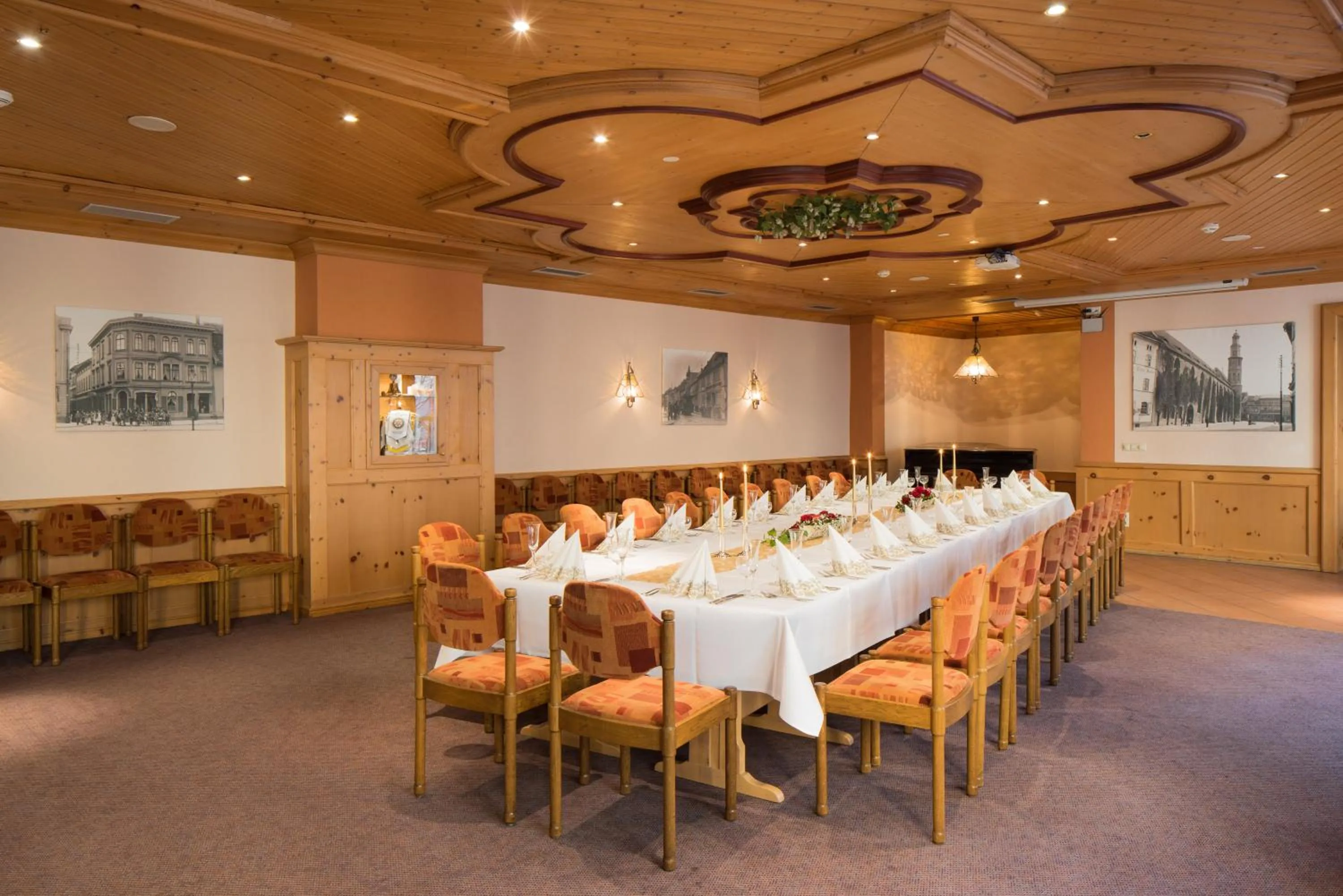 Restaurant/places to eat in Brauhaus Zum Löwen