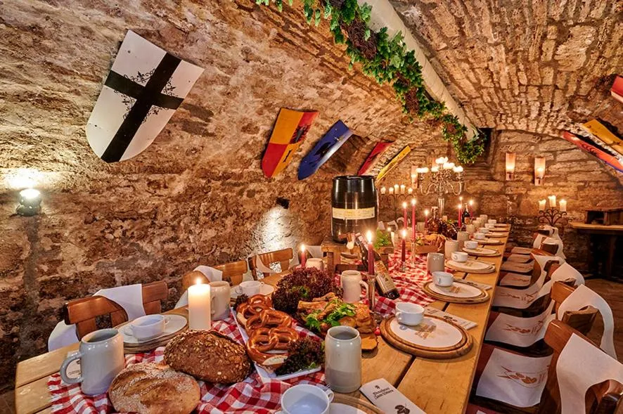 Restaurant/places to eat in Brauhaus Zum Löwen