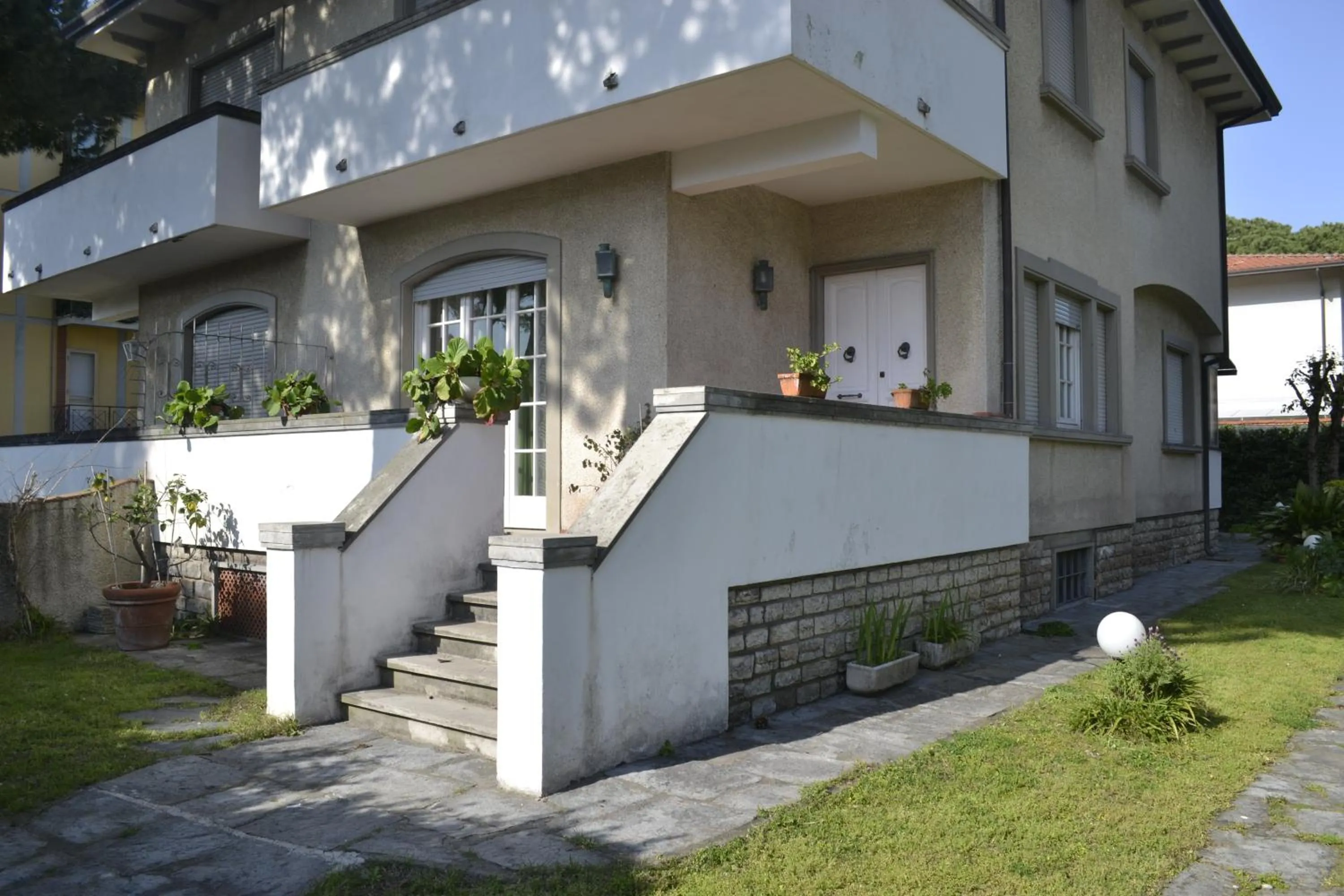 Facade/entrance in Casa Adriana