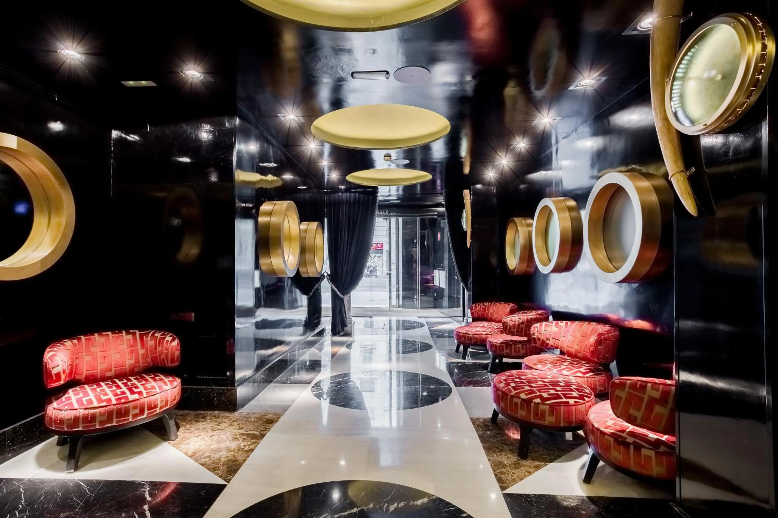 Lobby or reception in Room Mate Anna, Barcelona