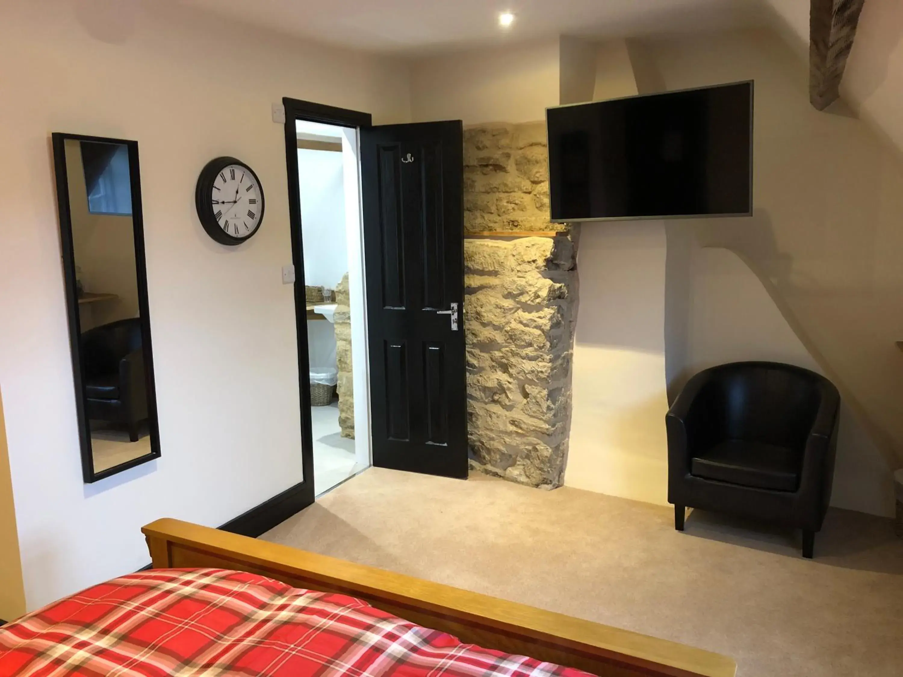 Bedroom, Bed in The White Hart Bedroom, Bed in The White Hart