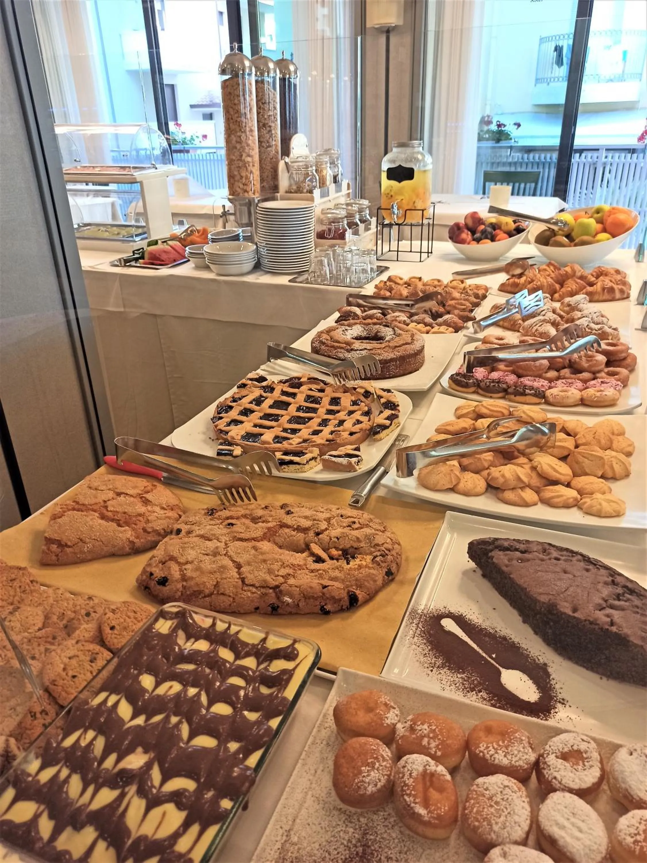 Breakfast in Hotel Gabbiano