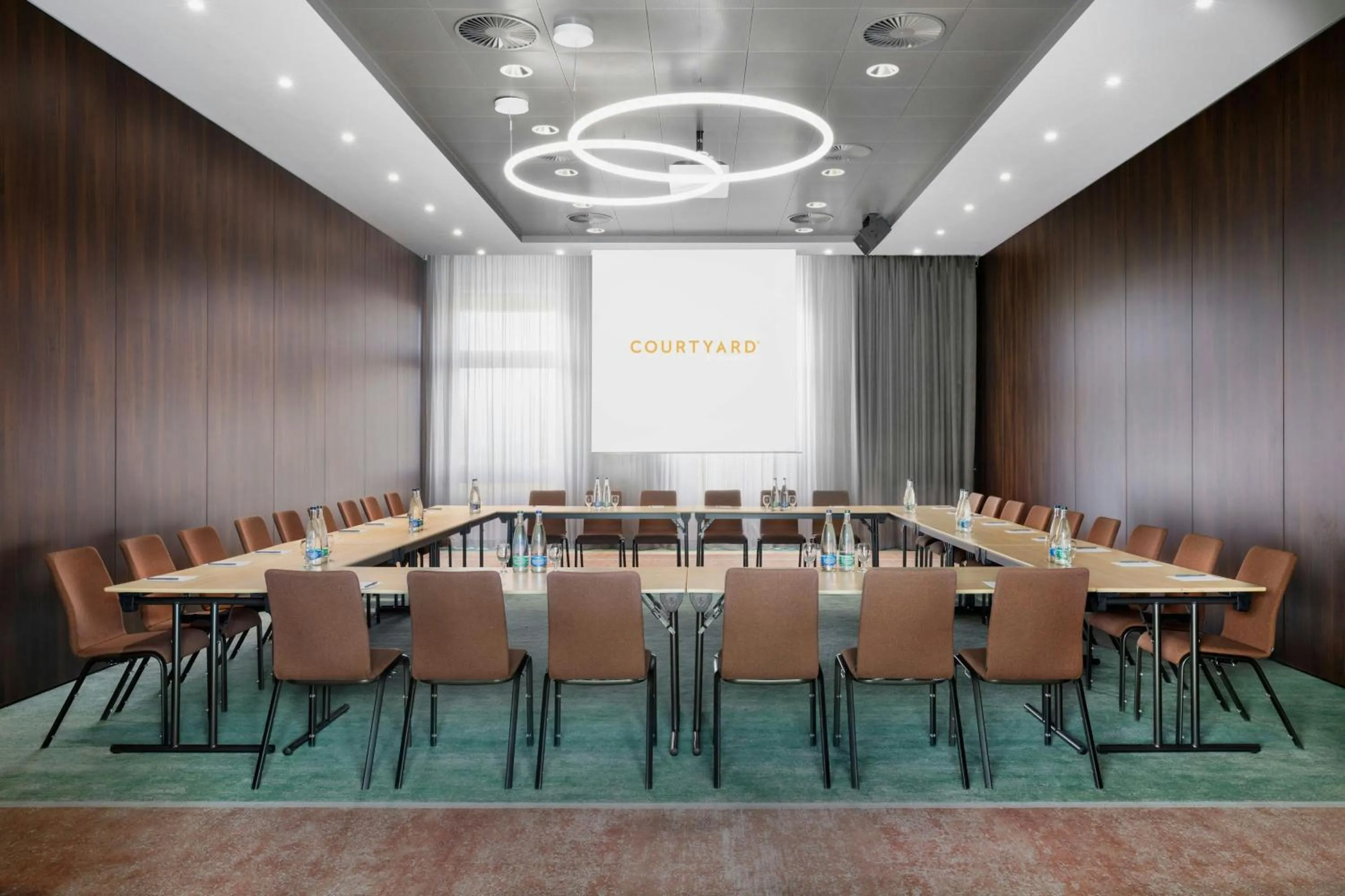 Meeting/conference room in Courtyard by Marriott Basel