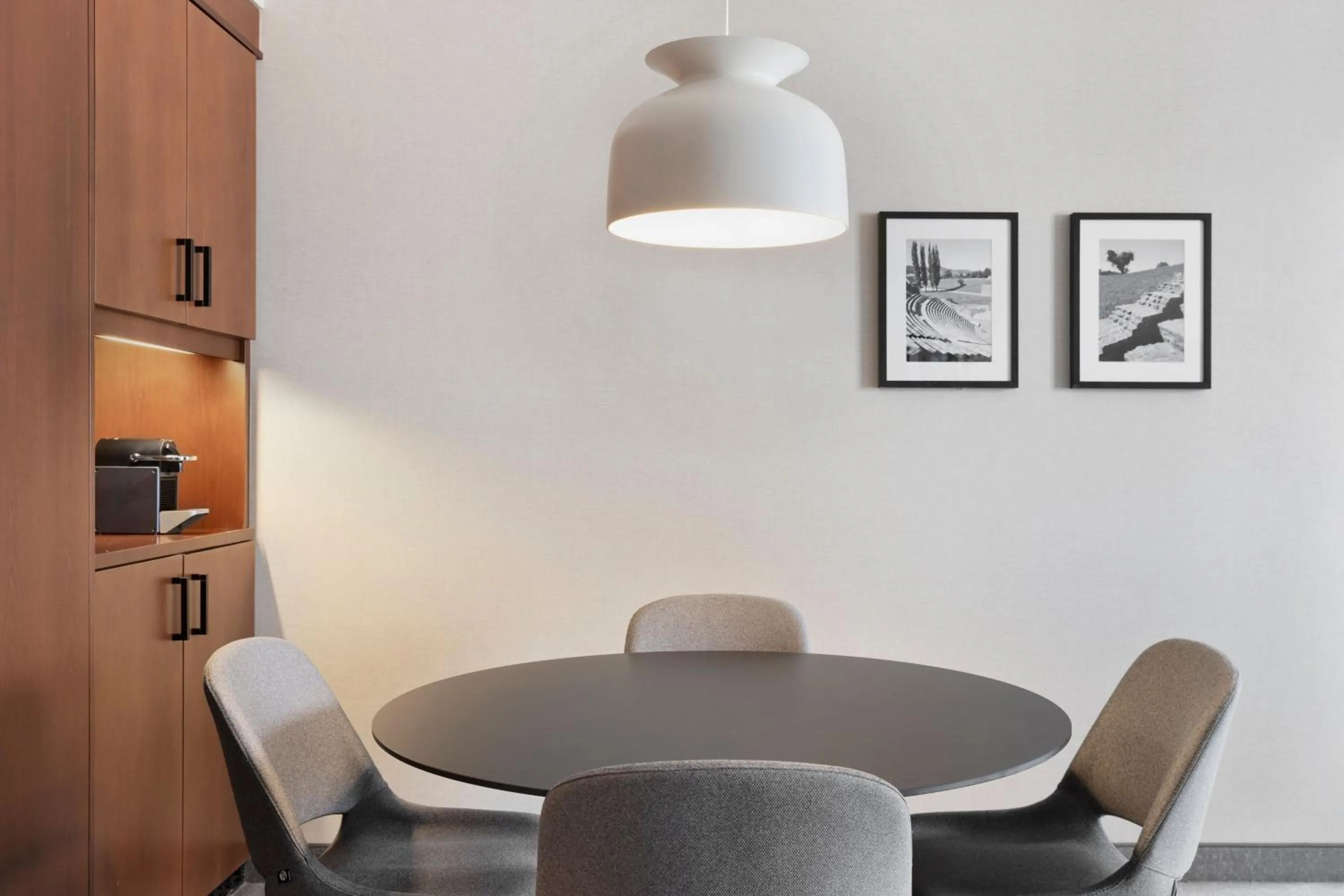 Living room in Courtyard by Marriott Basel