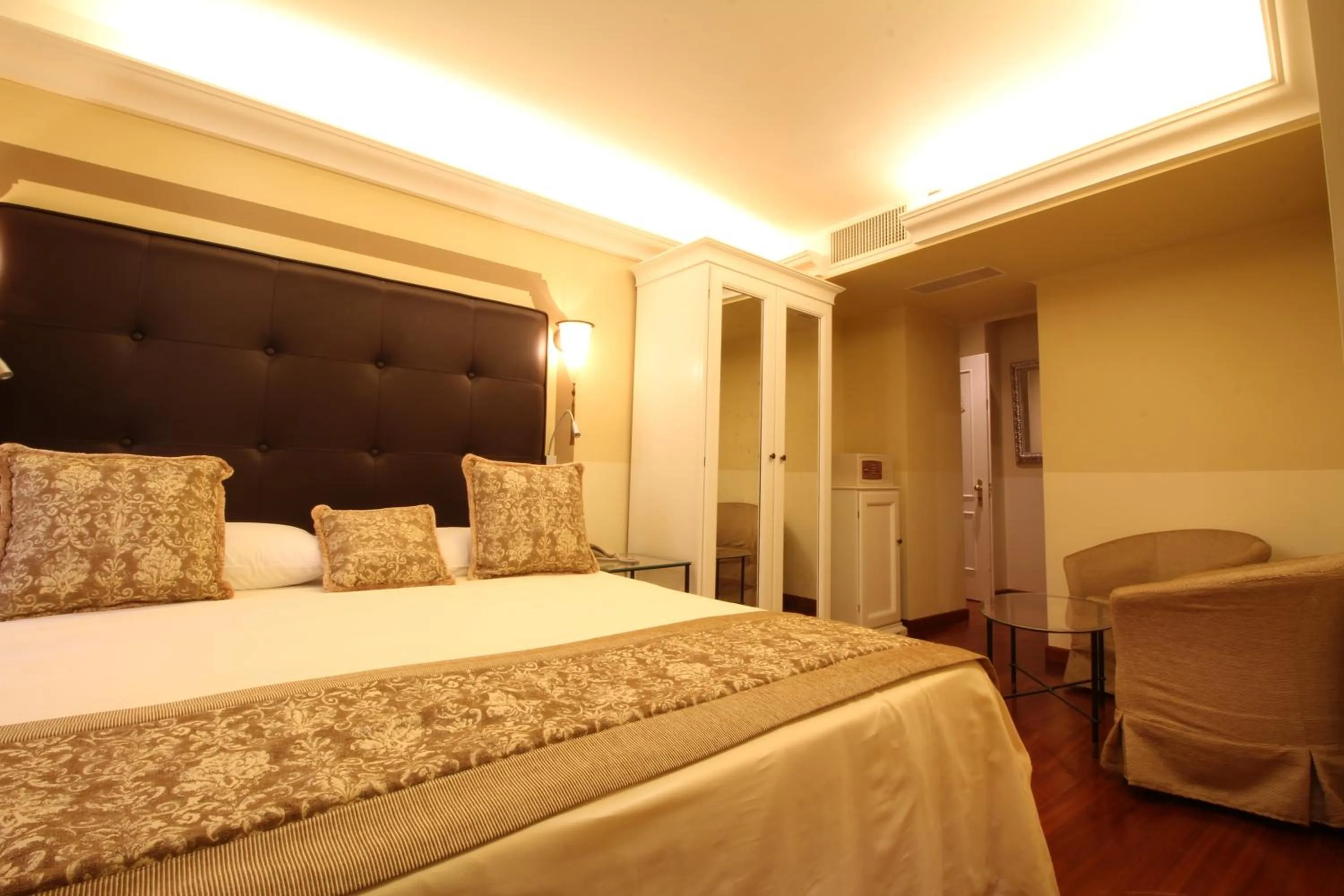 Bedroom, Bed in Hotel Le Isole