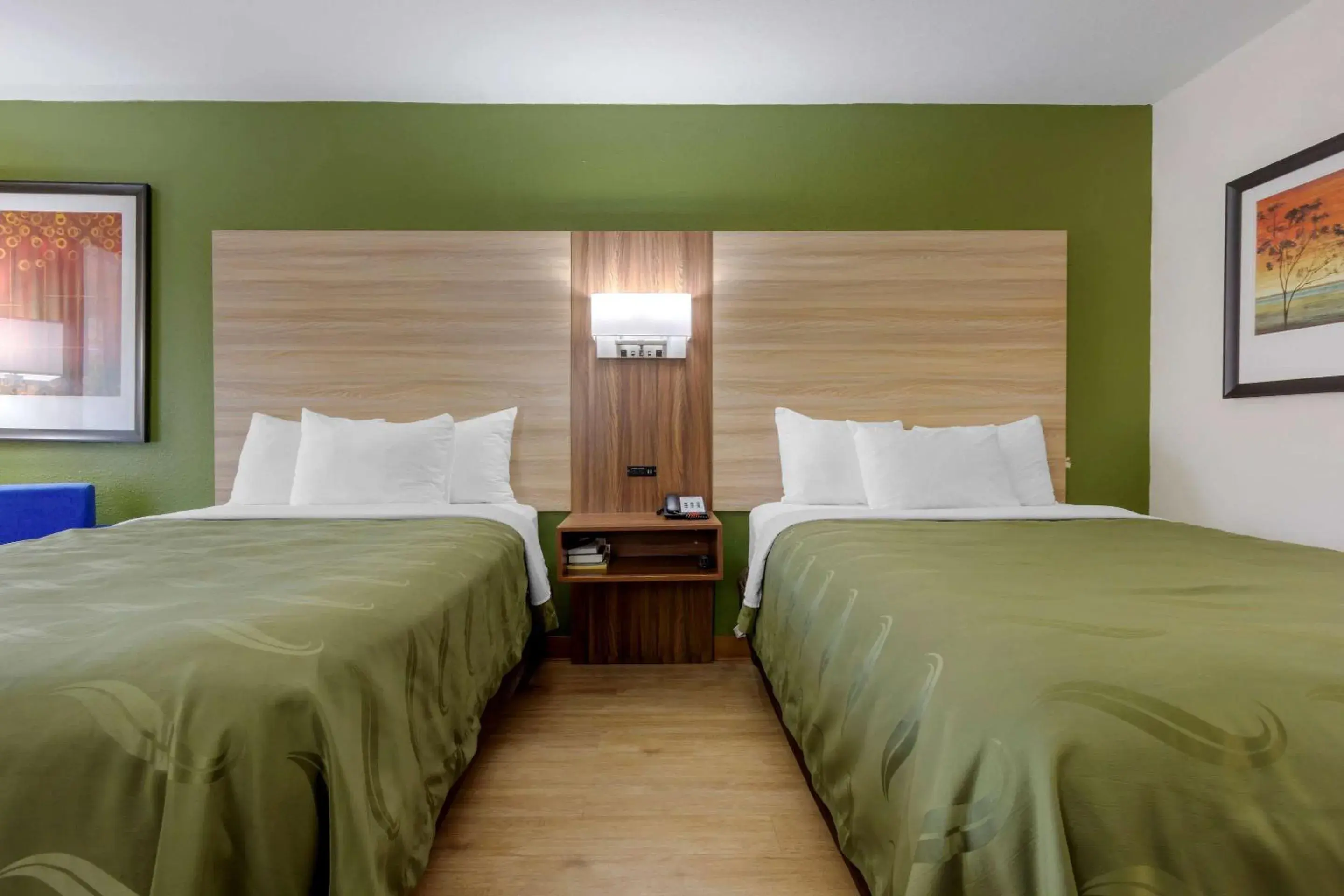 Bedroom, Bed in Quality Inn Walterboro I-95 Bedroom, Bed in Quality Inn Walterboro I-95