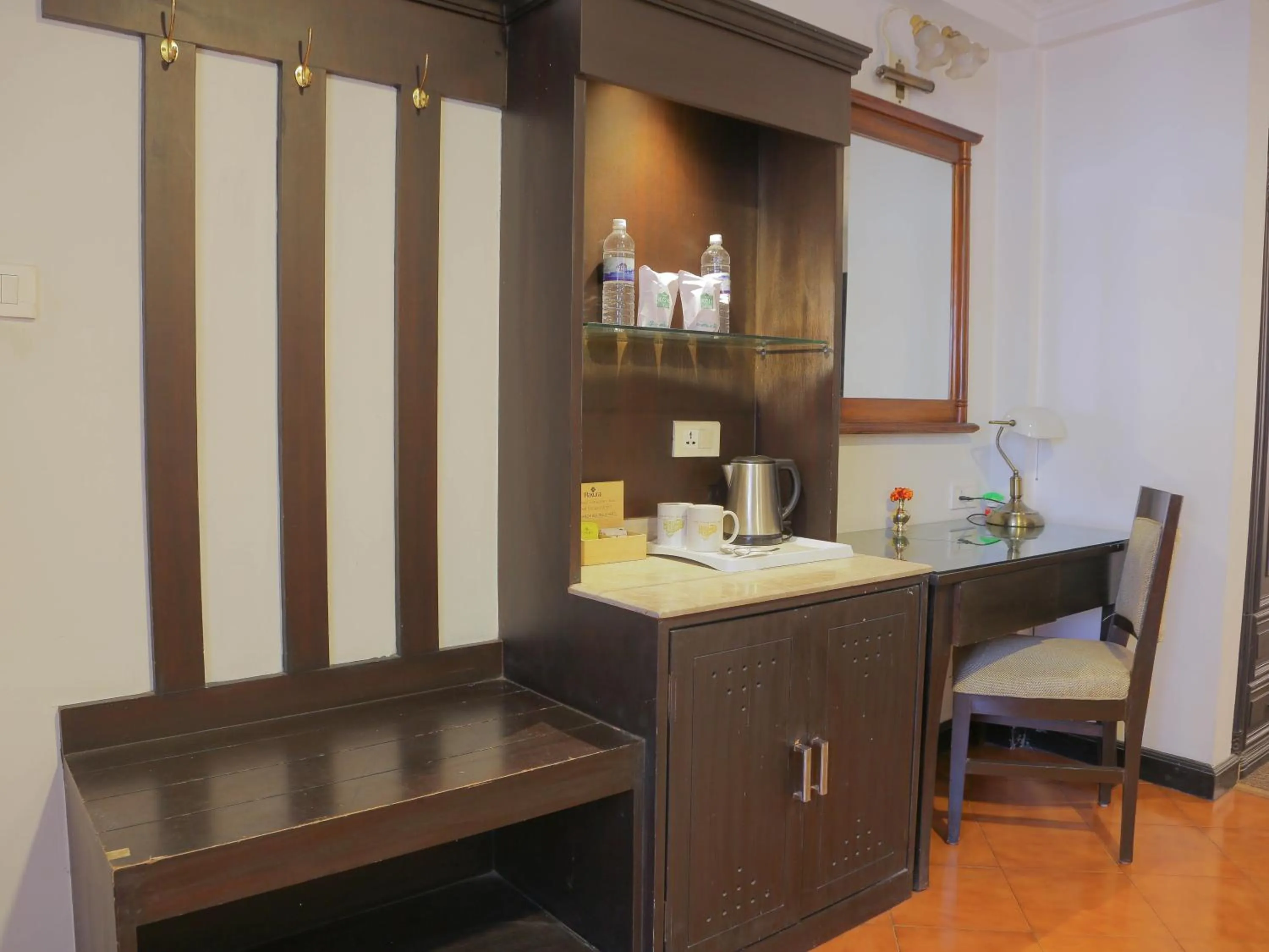 Coffee/tea facilities in Maya Manor Boutique Hotel by KGH Group