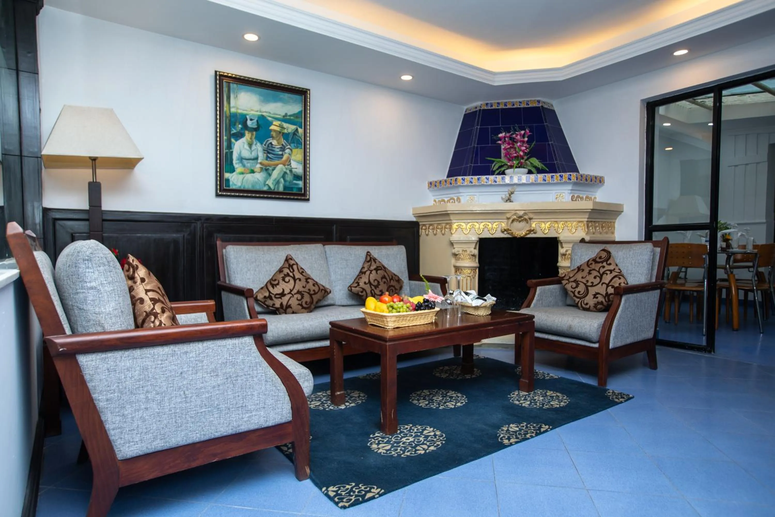 One-Bedroom Apartment in Maya Manor Boutique Hotel by KGH Group