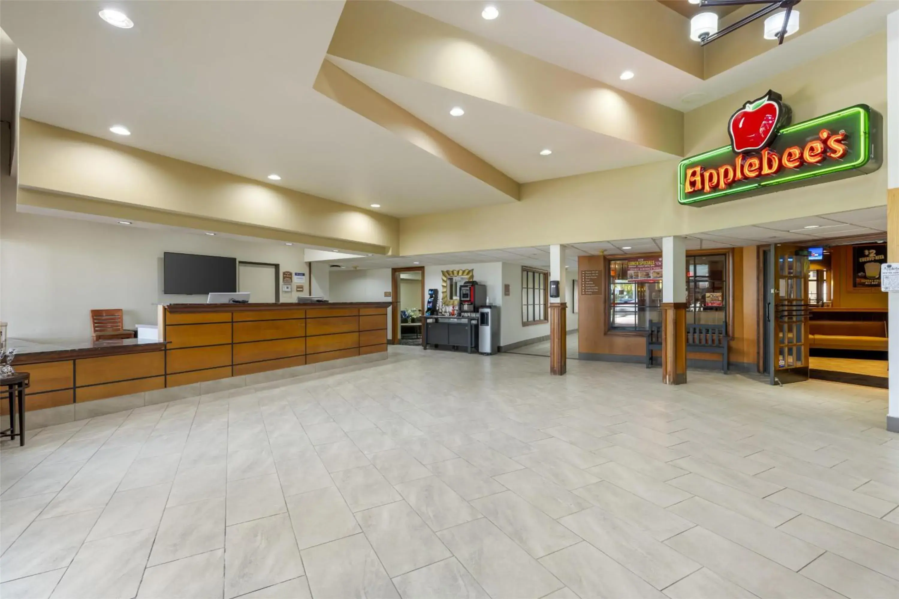Lobby or reception in Best Western Plus York Hotel and Conference Center Lobby or reception in Best Western Plus York Hotel and Conference Center