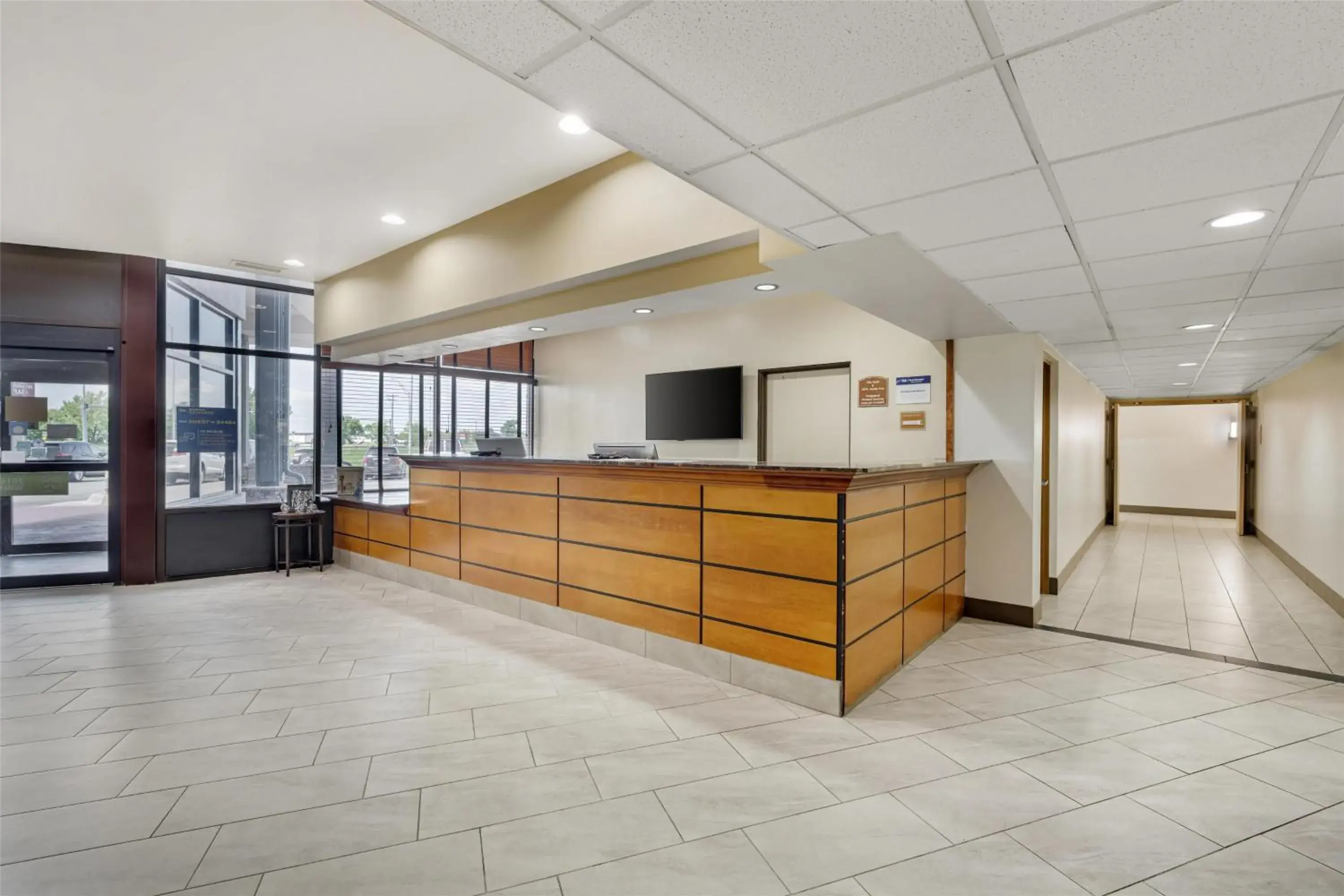 Lobby or reception in Best Western Plus York Hotel and Conference Center Lobby or reception in Best Western Plus York Hotel and Conference Center
