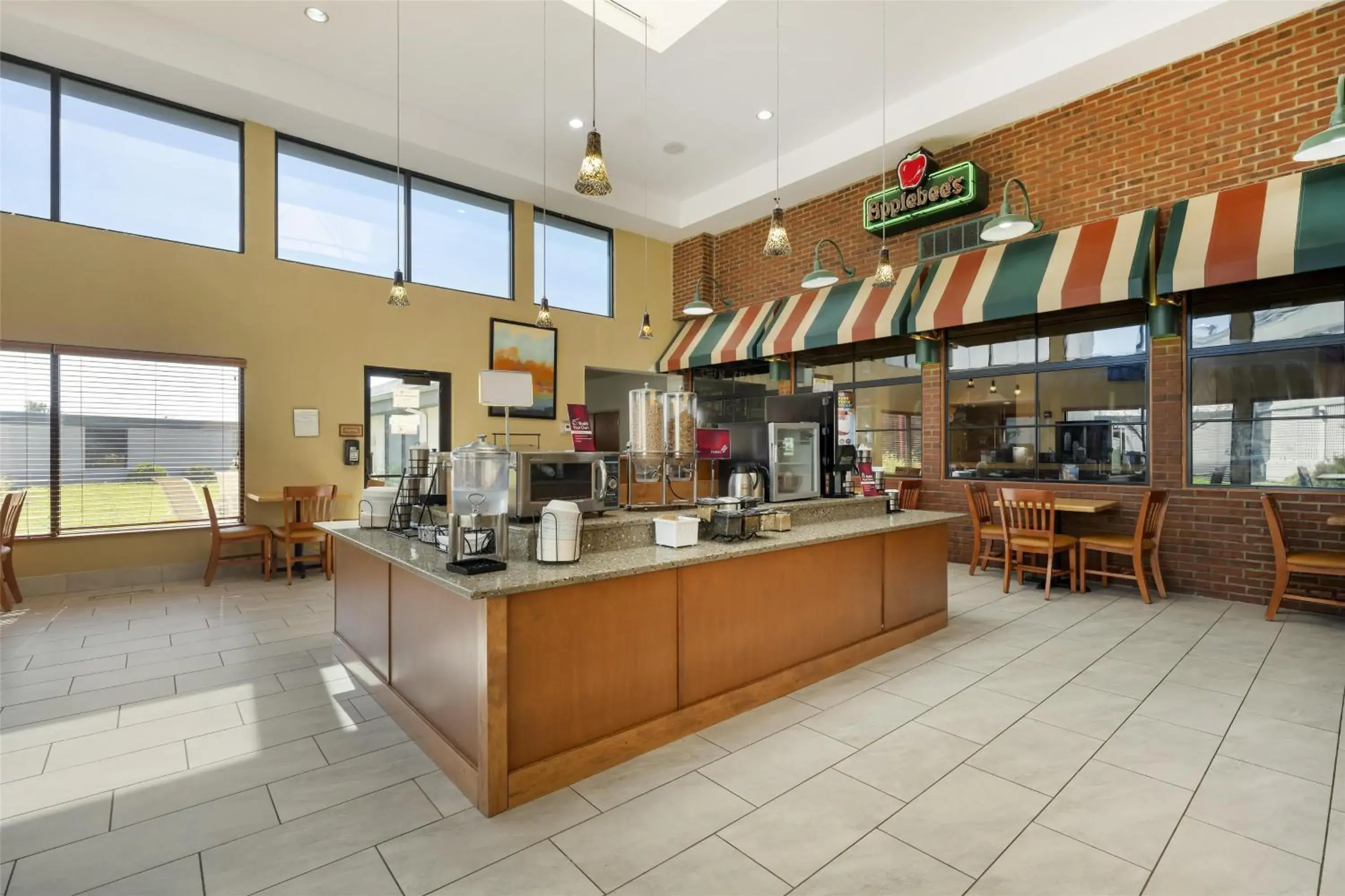 Breakfast in Best Western Plus York Hotel and Conference Center Breakfast in Best Western Plus York Hotel and Conference Center