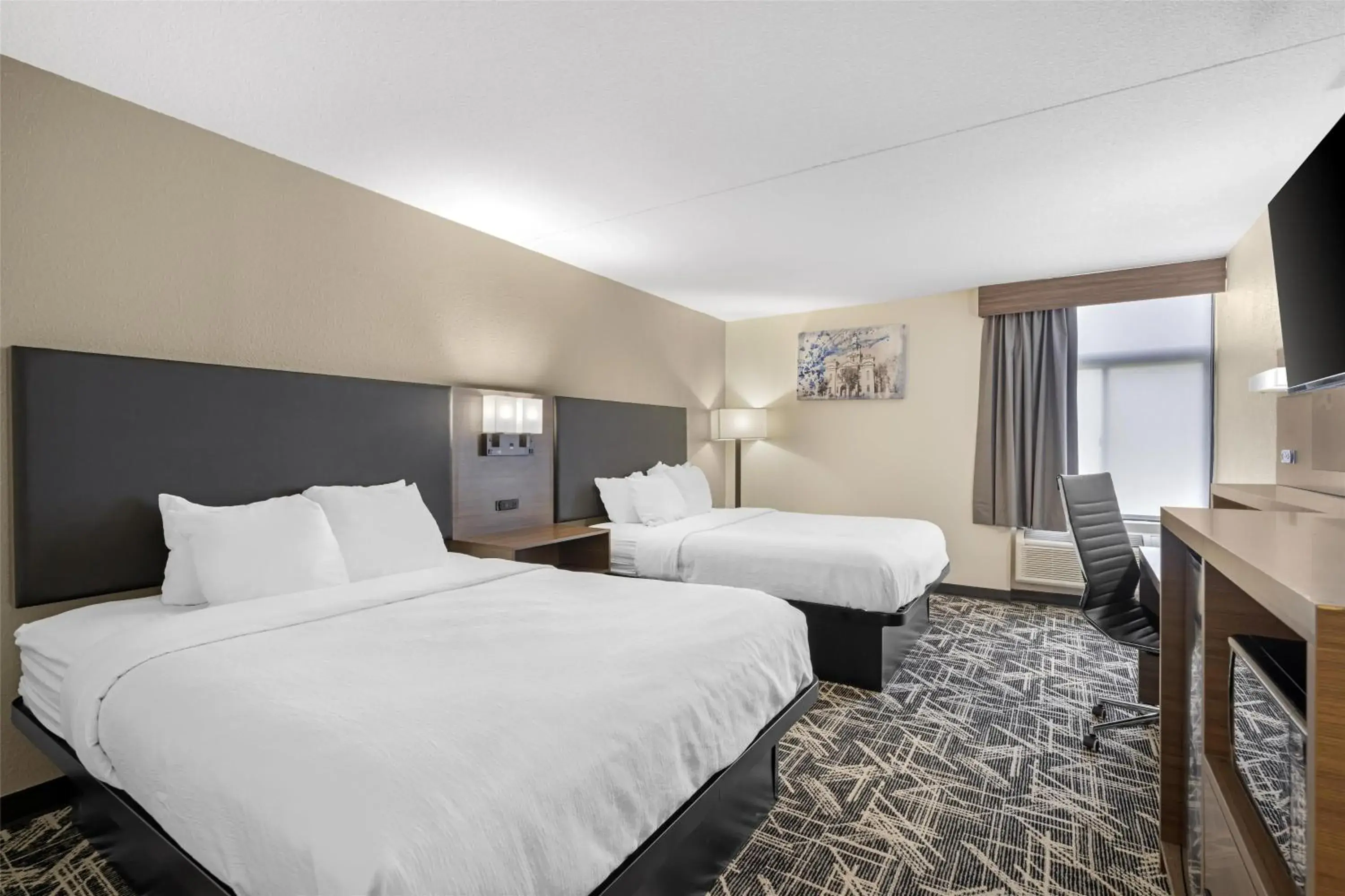 Bedroom, Bed in Best Western Plus York Hotel and Conference Center Bedroom, Bed in Best Western Plus York Hotel and Conference Center