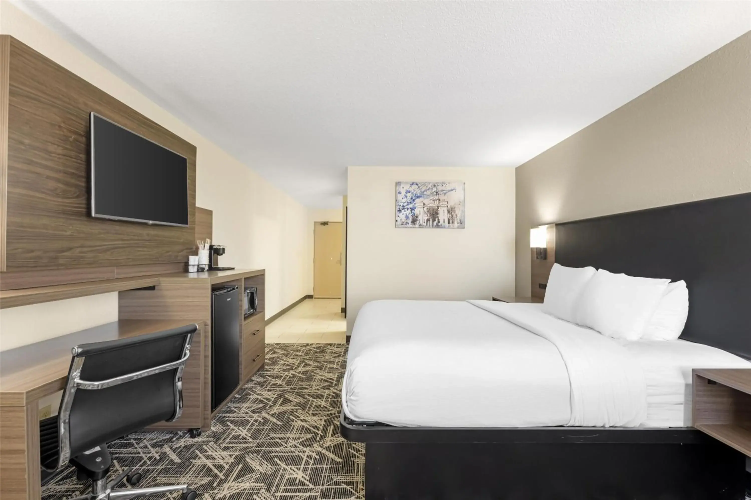 Photo of the whole room, Bed in Best Western Plus York Hotel and Conference Center Photo of the whole room, Bed in Best Western Plus York Hotel and Conference Center