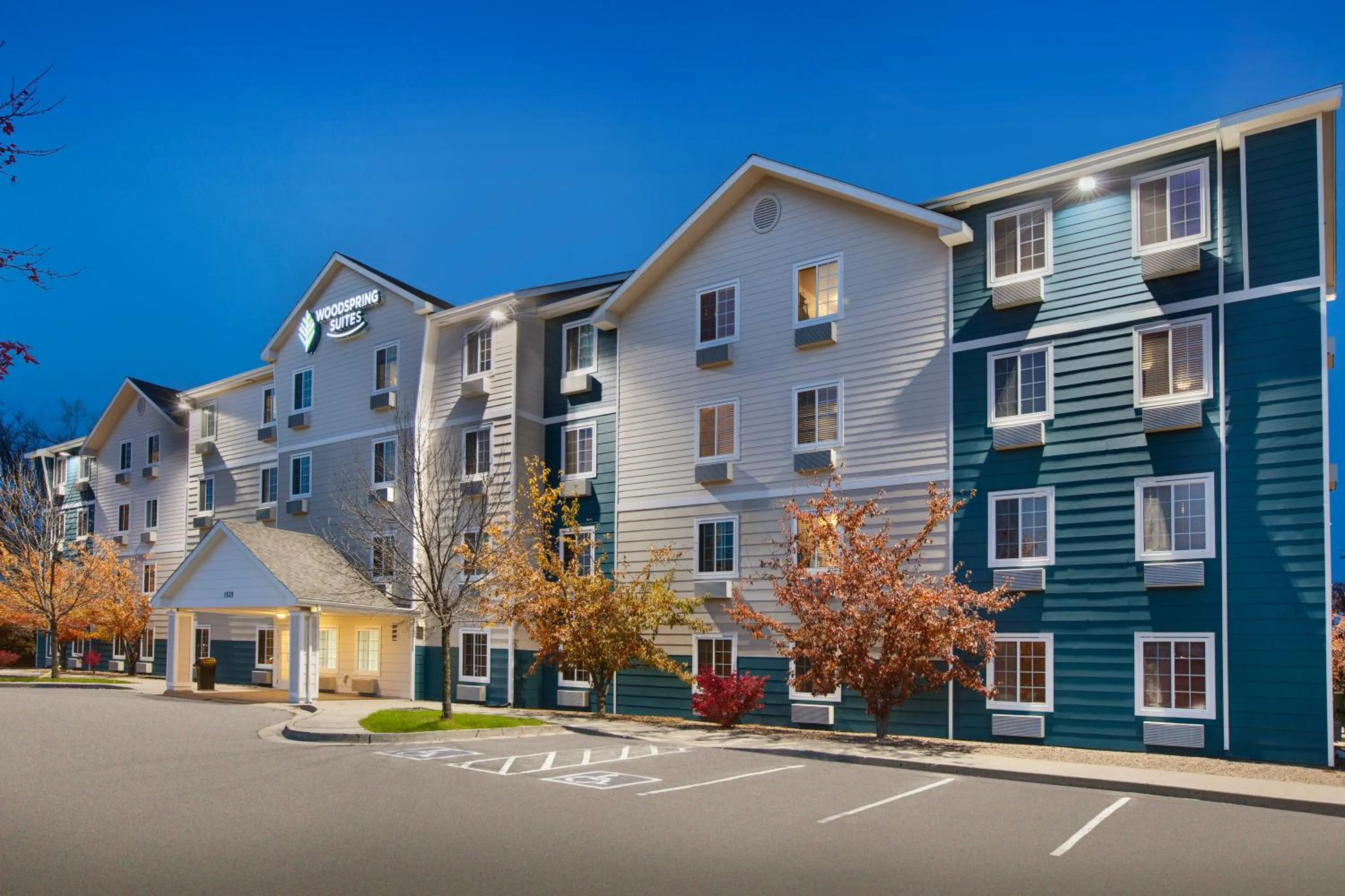 WoodSpring Suites Des Moines Pleasant Hill