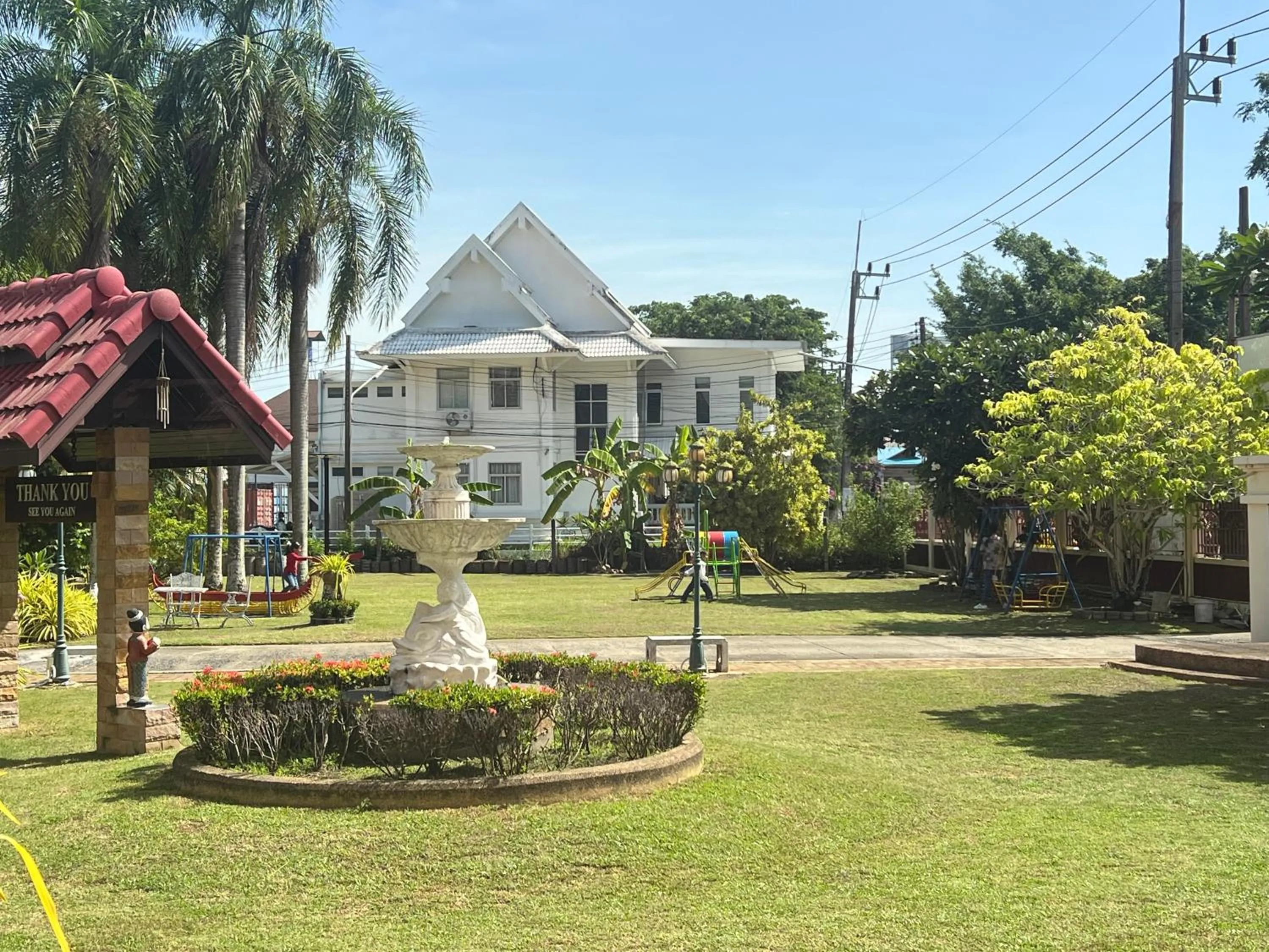 Garden view in Muang Thong Family Suite Hatyai
