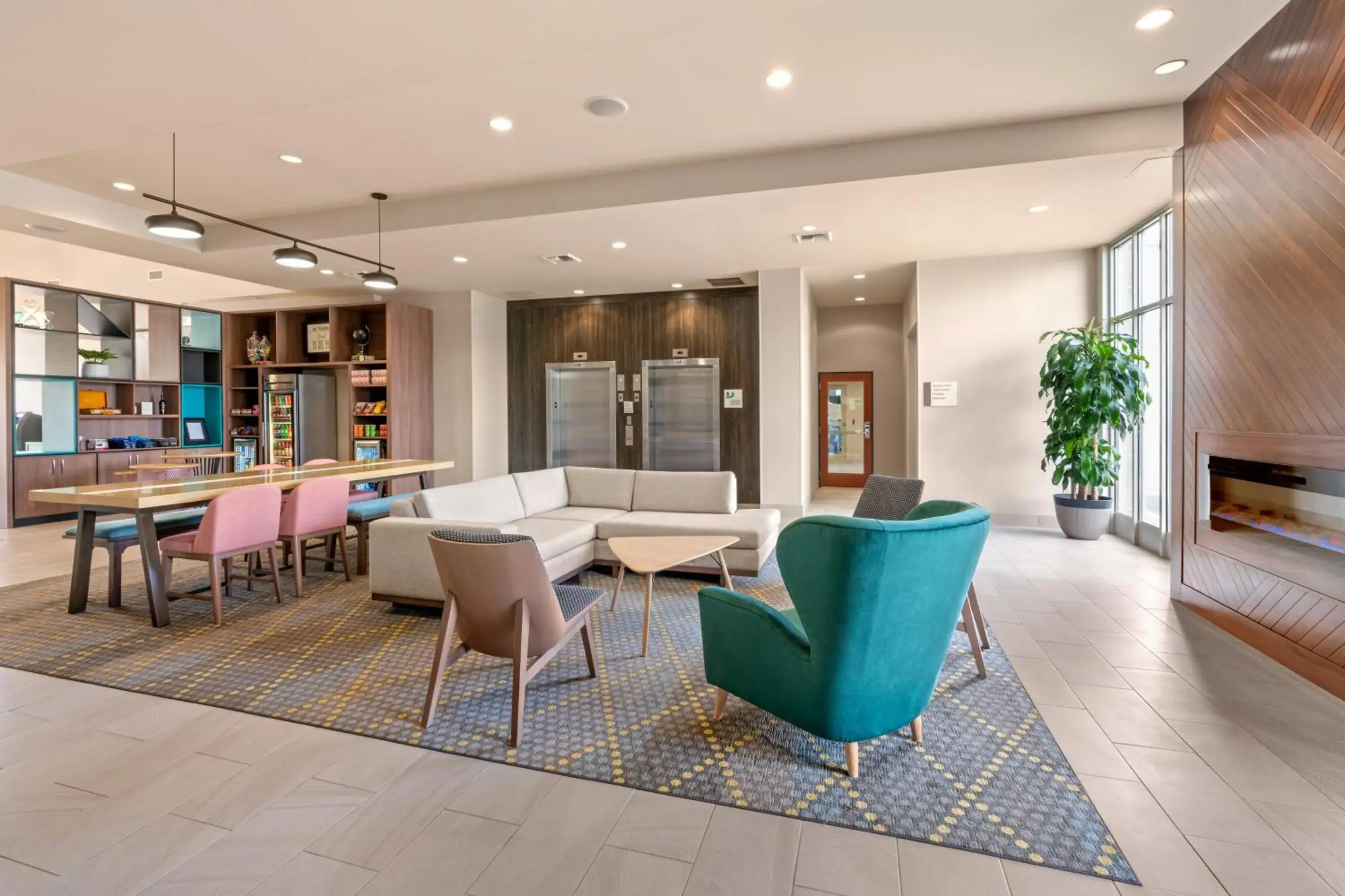 Lobby or reception in Holiday Inn Yakima by IHG Lobby or reception in Holiday Inn Yakima by IHG